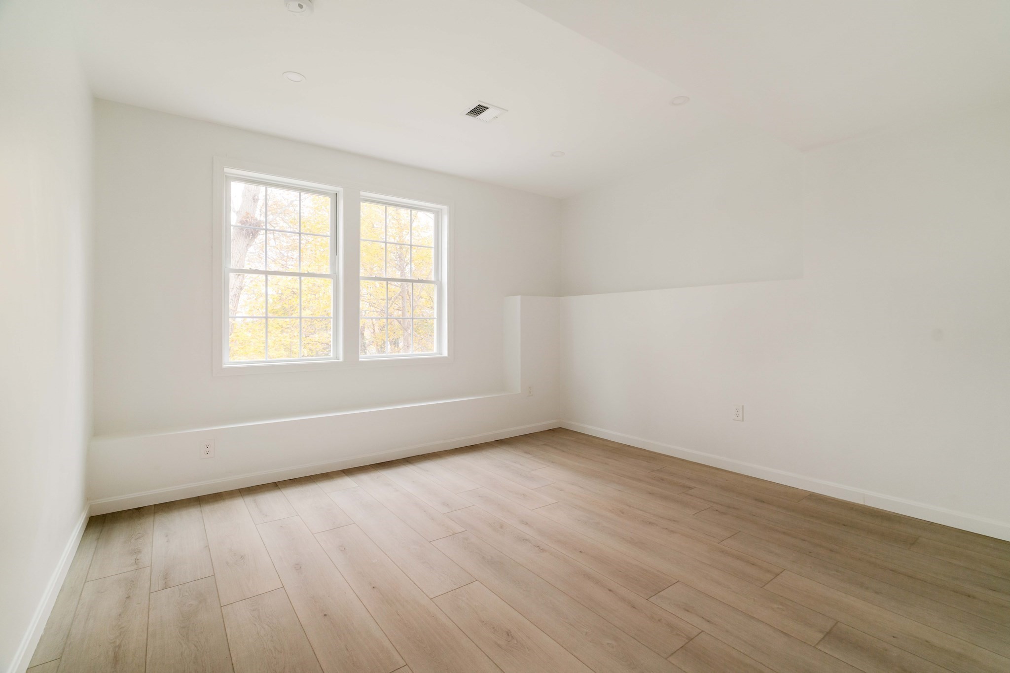 391 Sprague St, Dedham, MA 02026 - Image 39