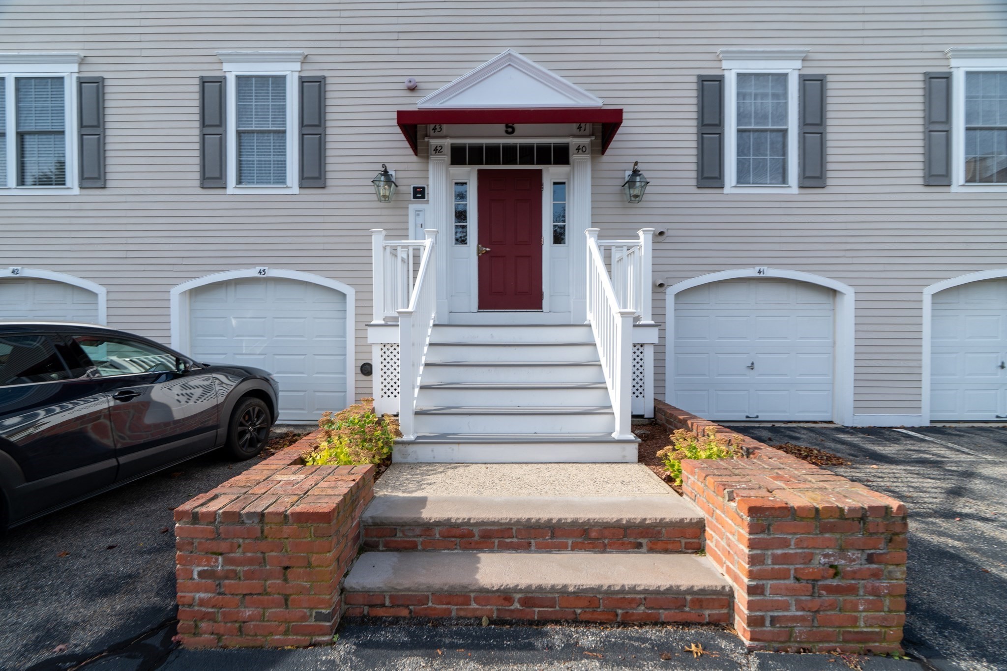 36 Cambridge Rd Unit 40, Woburn, MA 01801 - Image 2