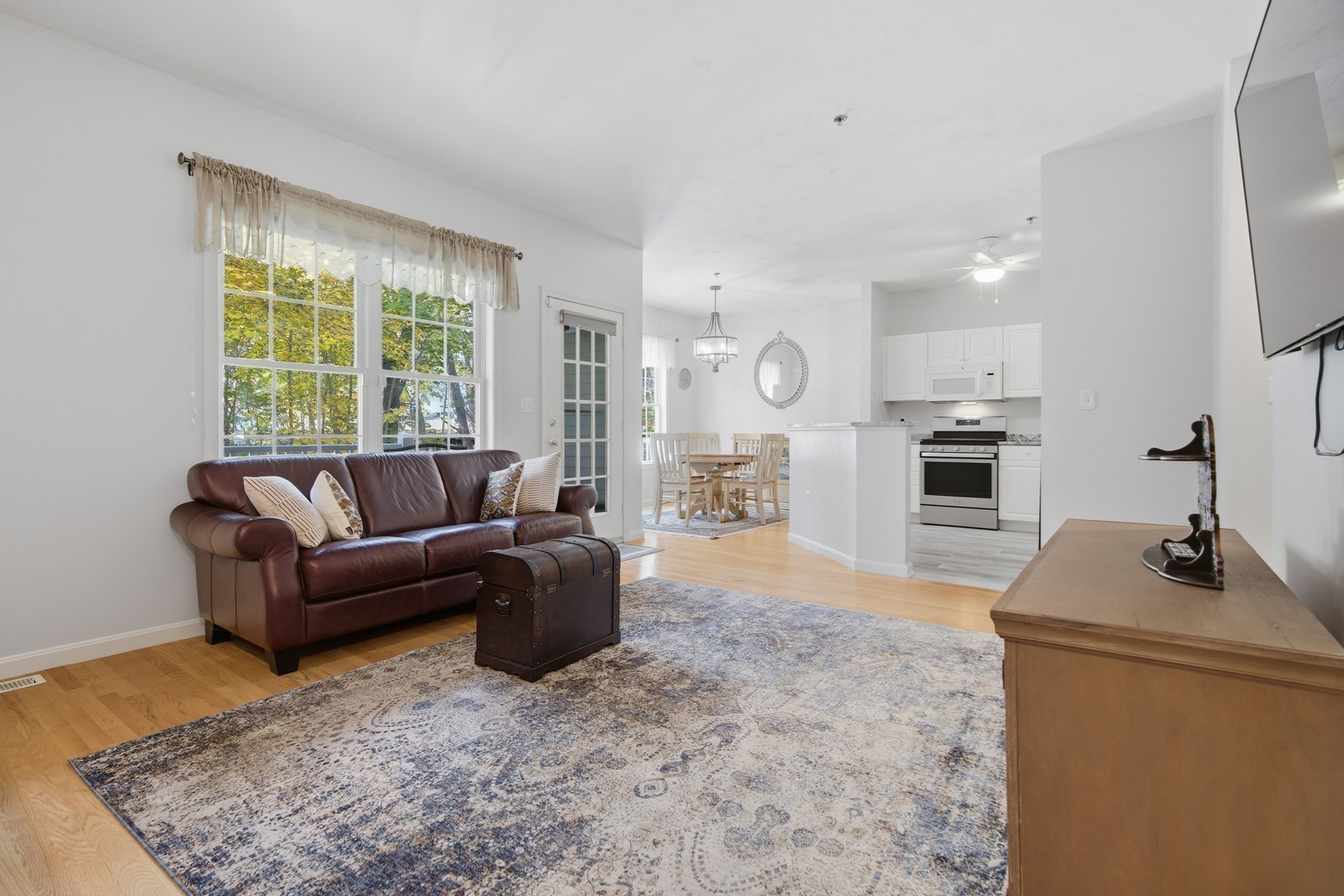 36 Cambridge Rd Unit 40, Woburn, MA 01801 - Image 3