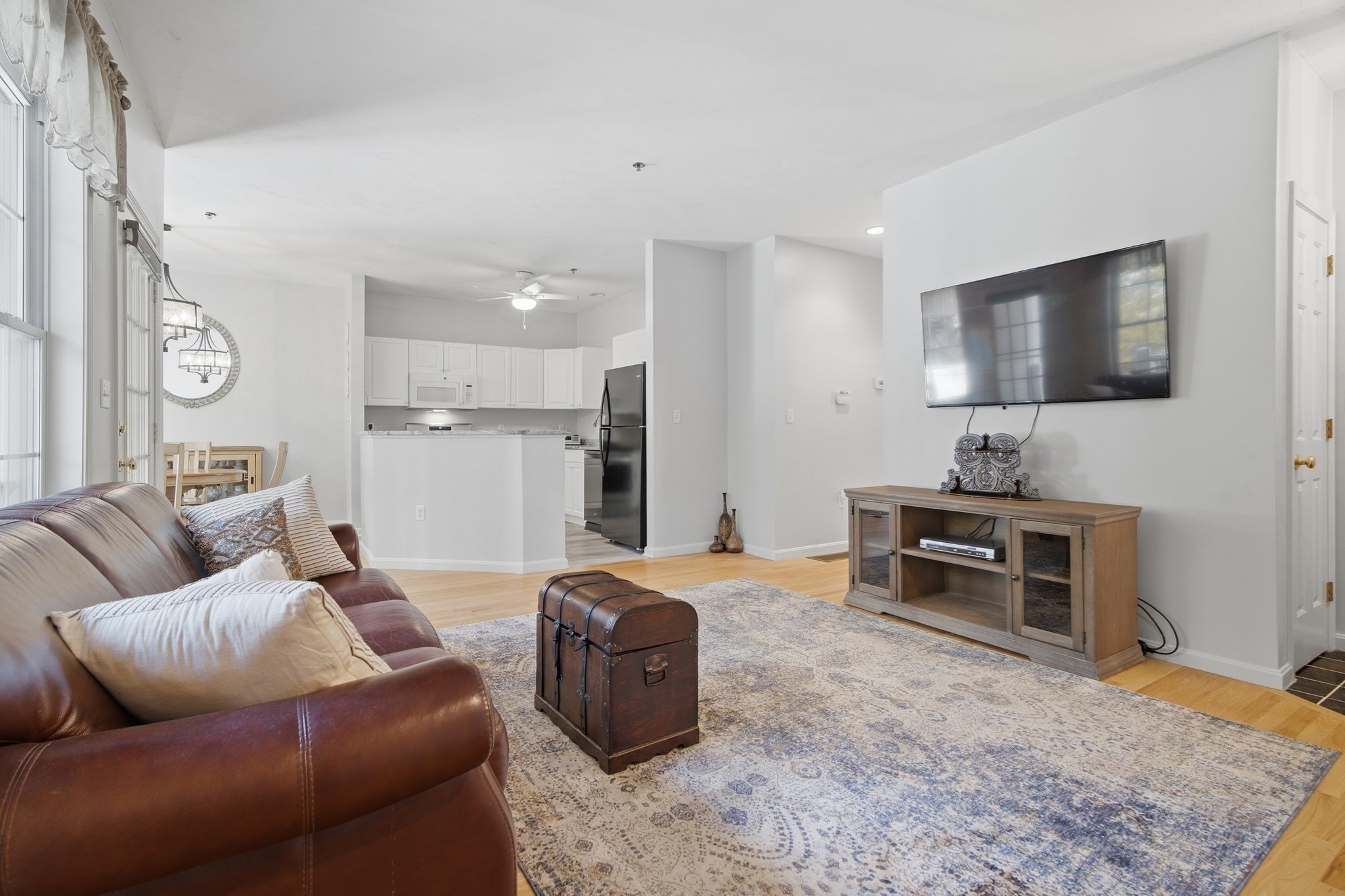 36 Cambridge Rd Unit 40, Woburn, MA 01801 - Image 4