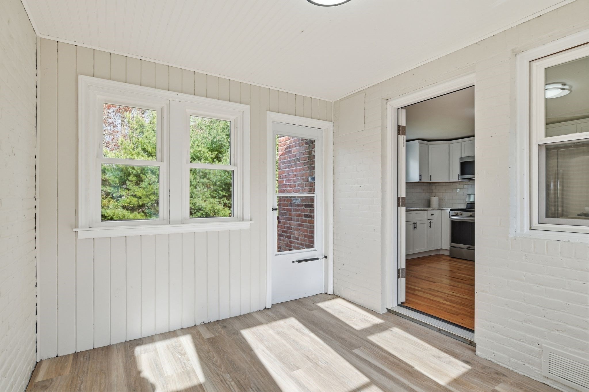 61 Clarence St, West Springfield, MA 01089 - Image 13