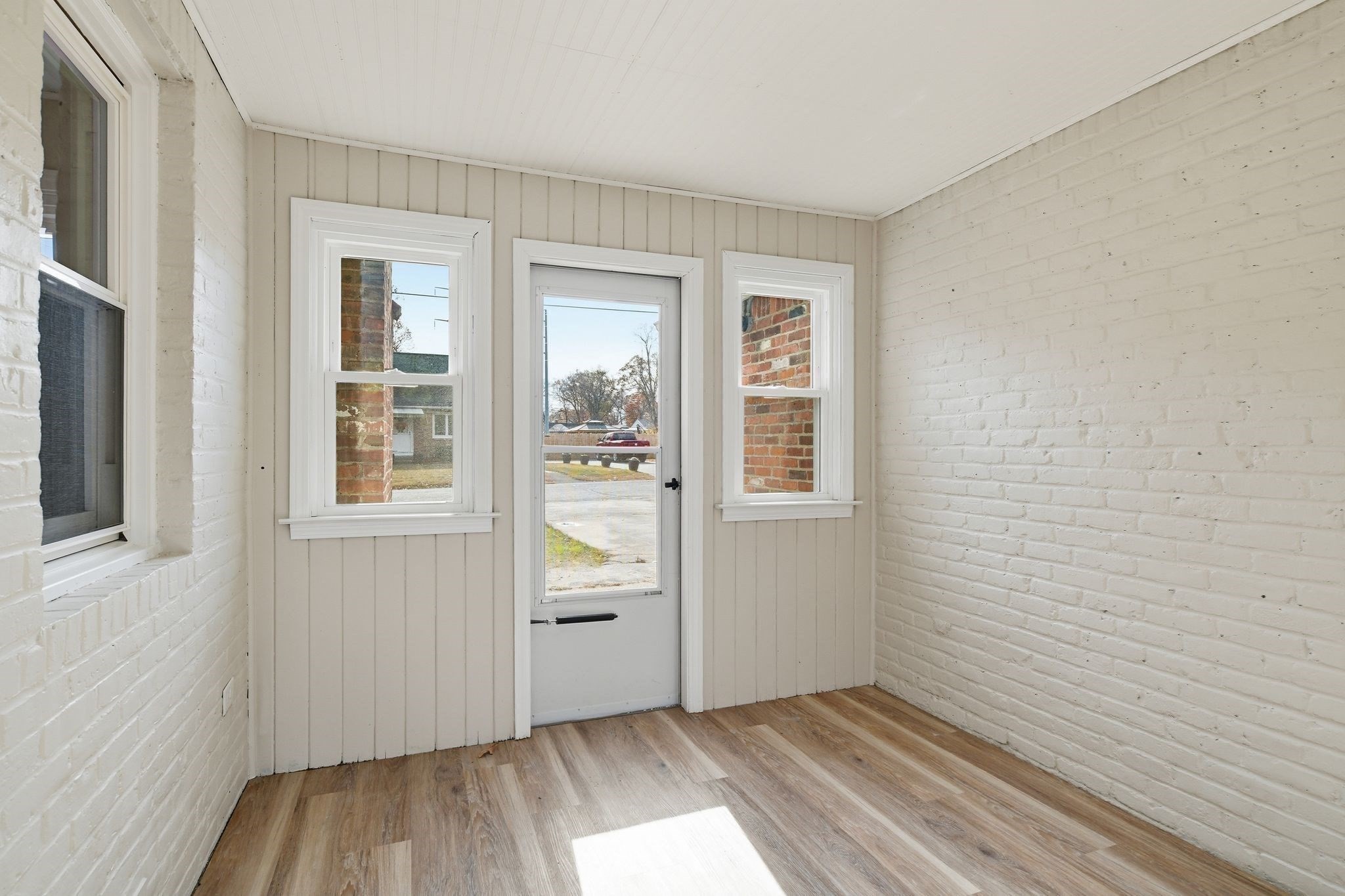 61 Clarence St, West Springfield, MA 01089 - Image 14