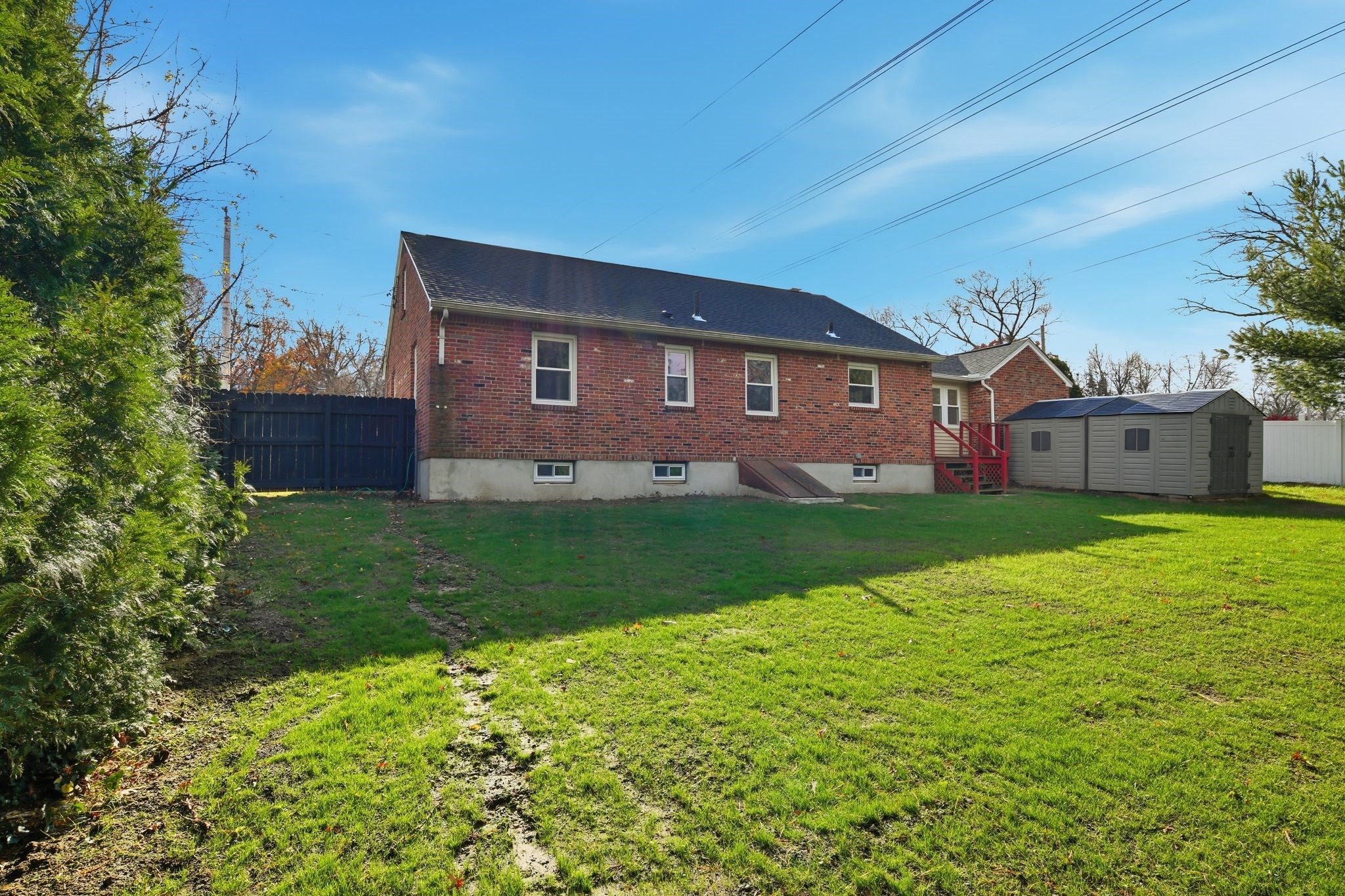 61 Clarence St, West Springfield, MA 01089 - Image 33