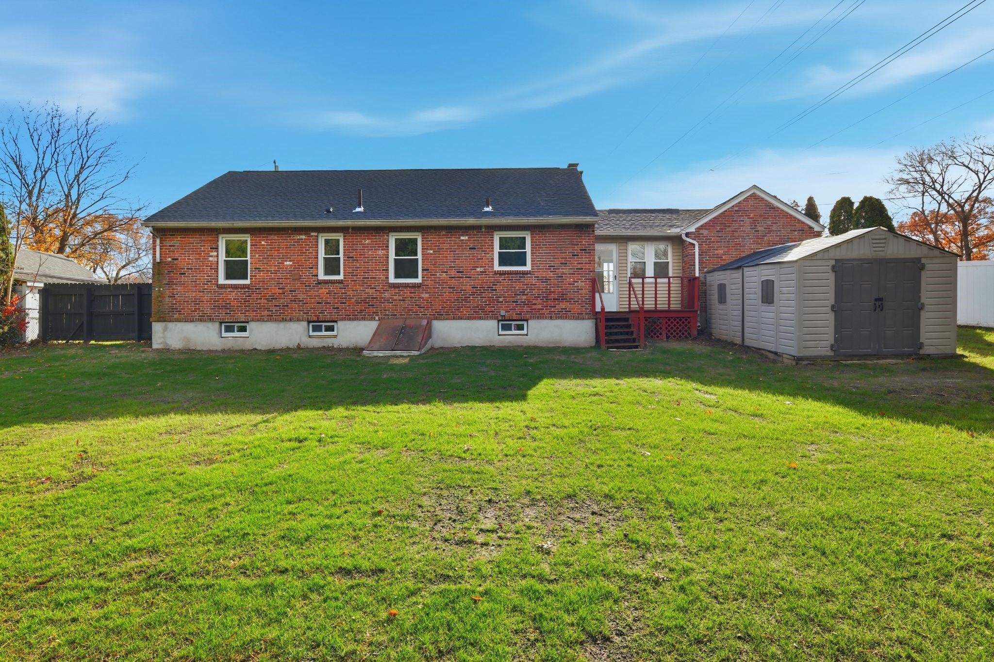 61 Clarence St, West Springfield, MA 01089 - Image 34