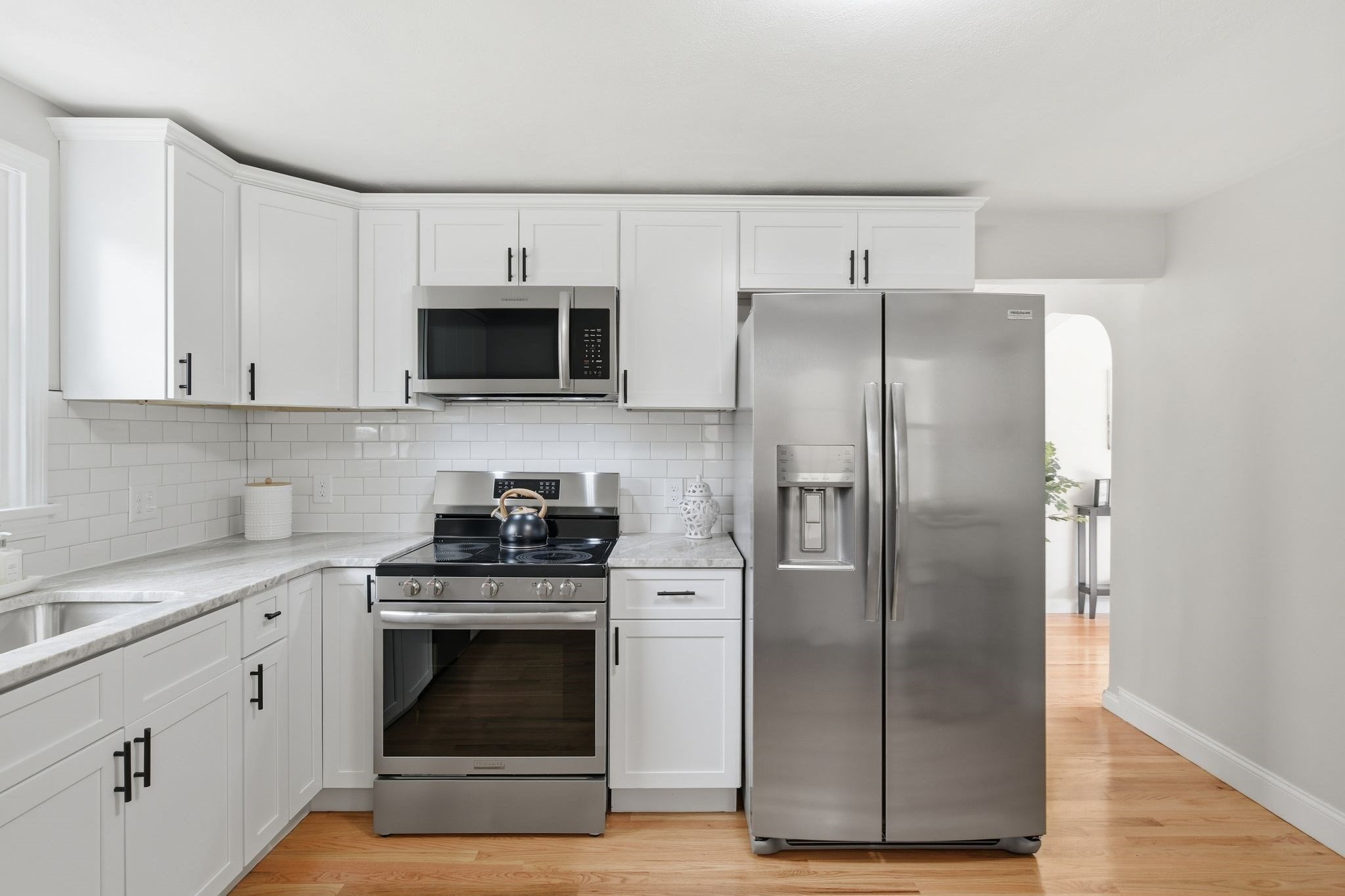 61 Clarence St, West Springfield, MA 01089 - Image 8