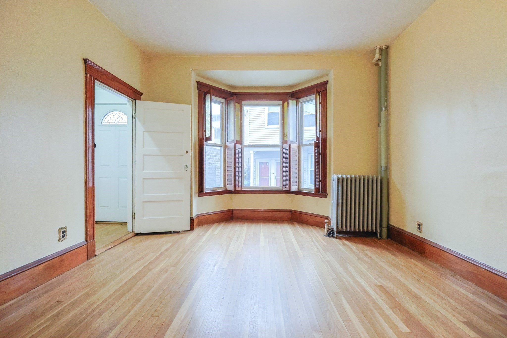 8 Benedict Avenue, Somerville, MA 02145 - Image 3