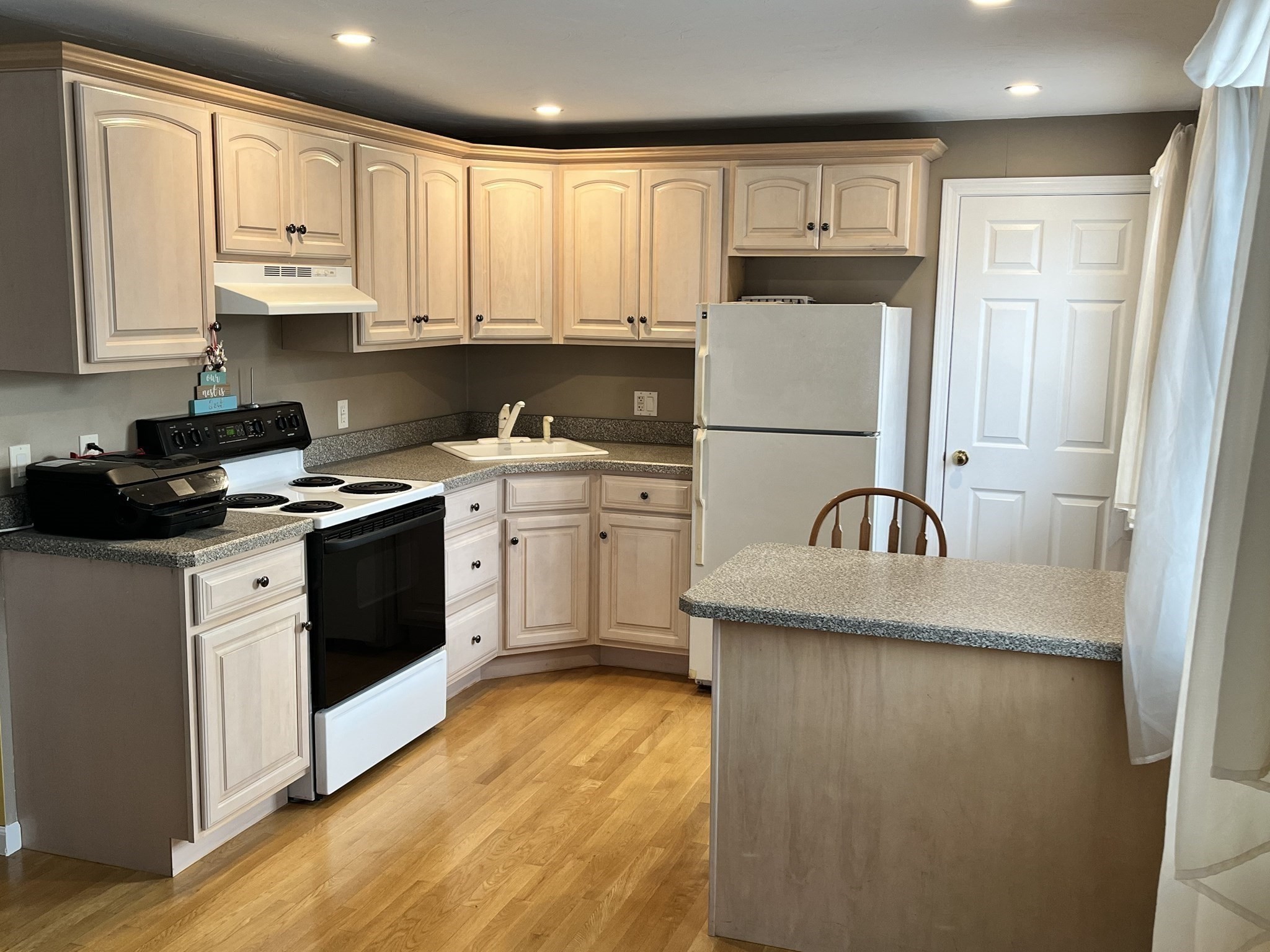 337 Randolph Street, Abington, MA 02351 - Image 14