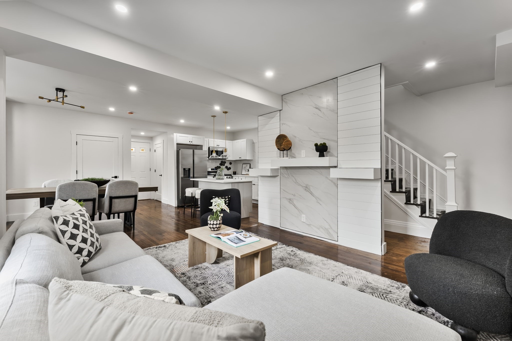 39 Chipman St, Dorchester, Boston, MA 02124