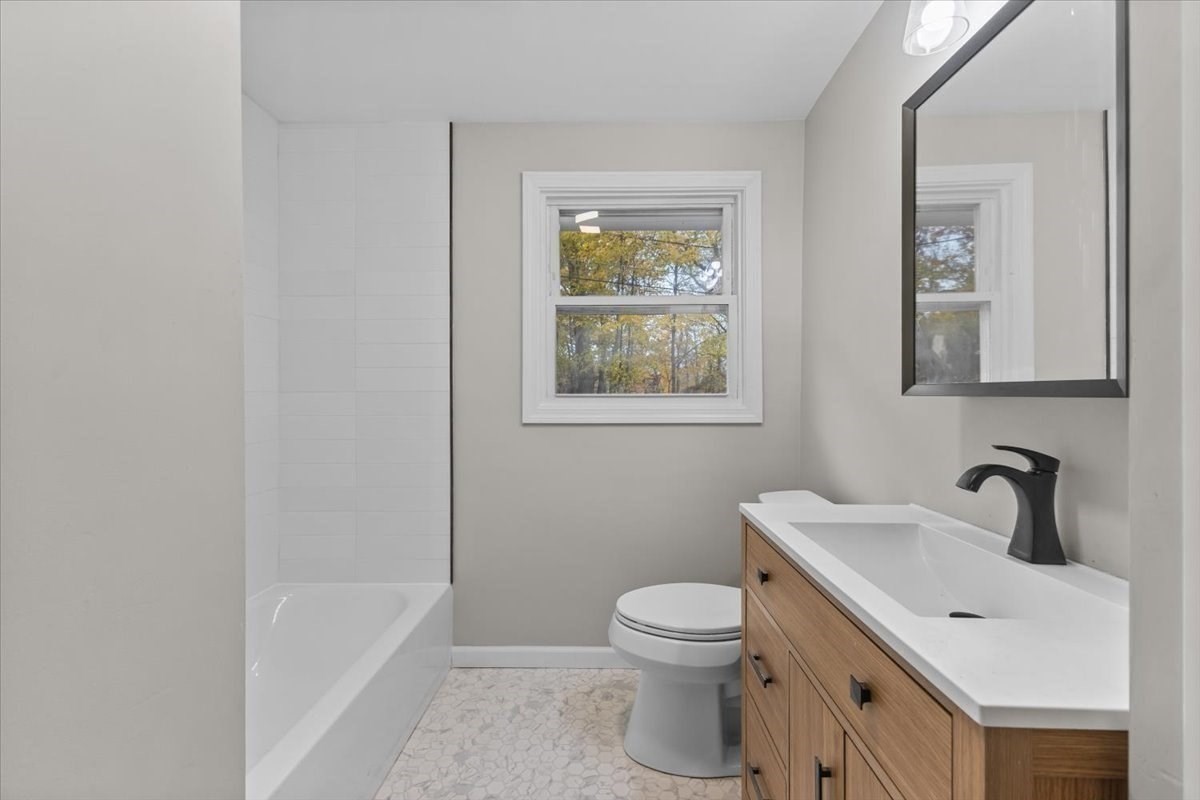 54 Mildred Rd, Brockton, MA 02302 - Image 21