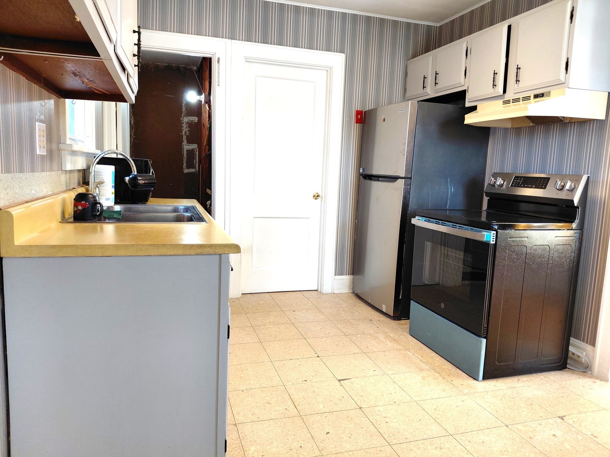 53 Lake Ellis Rd, Athol, MA 01331 - Image 5