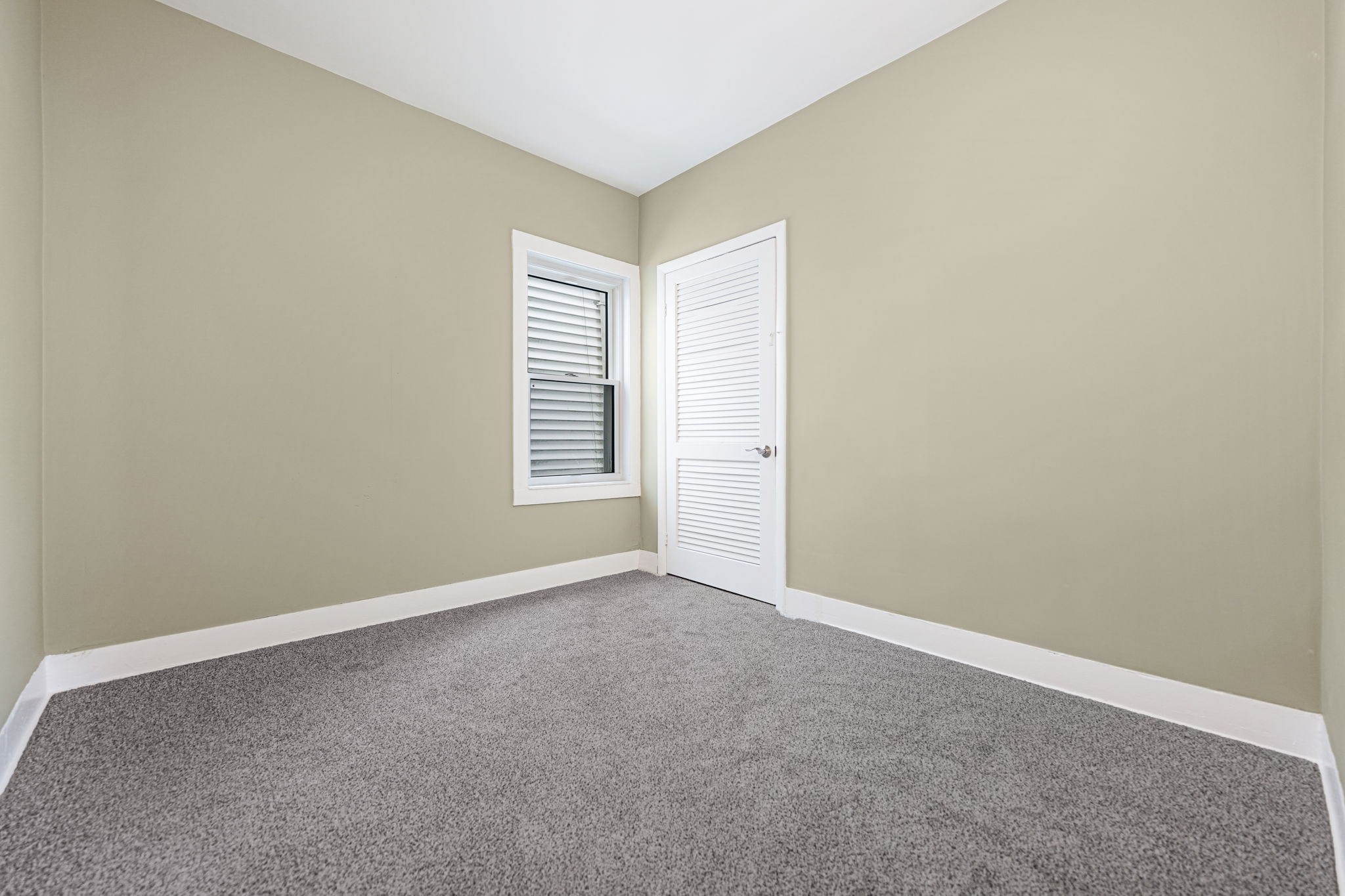 23 Lexington St, Fall River, MA 02723 - Image 14