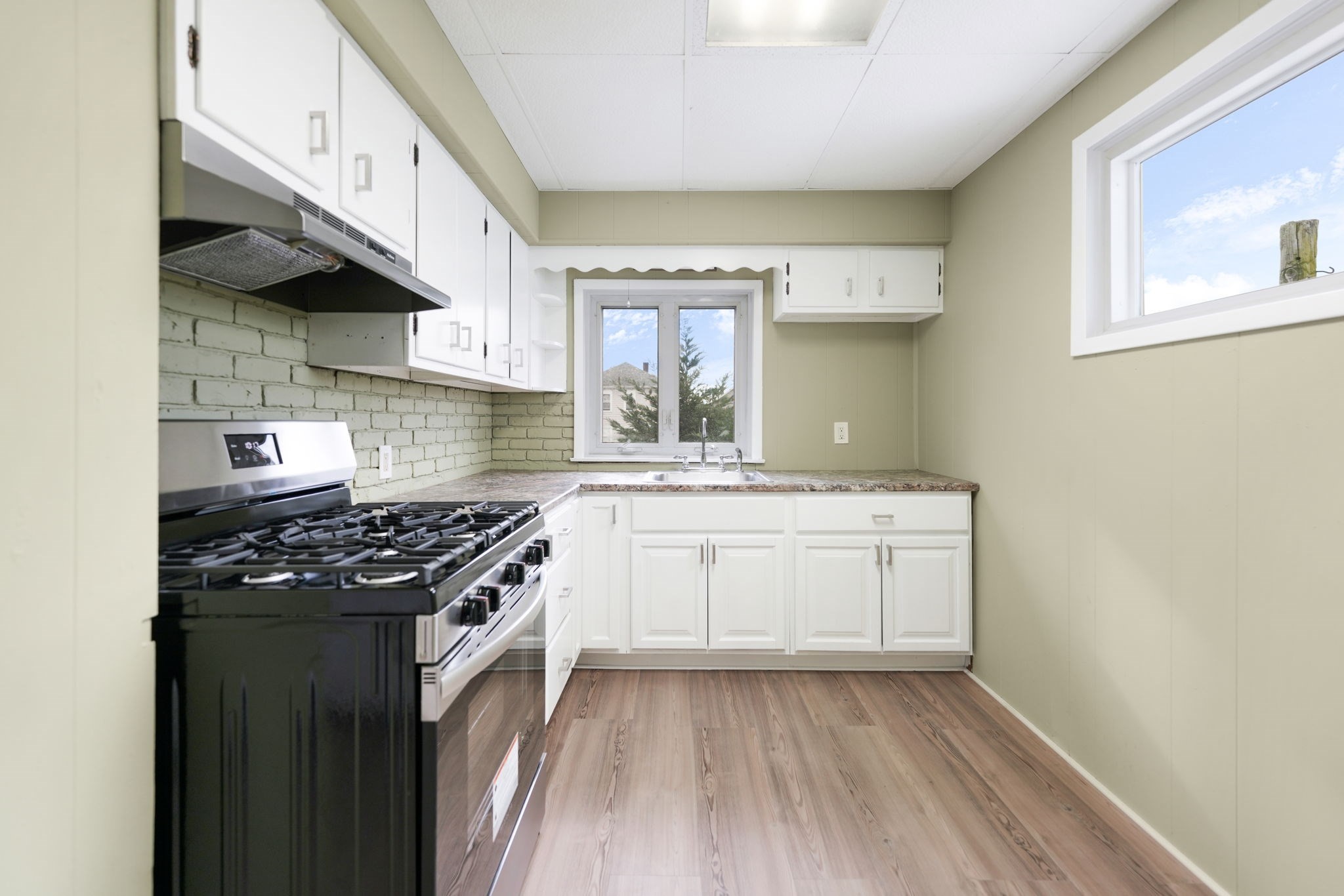 23 Lexington St, Fall River, MA 02723 - Image 15