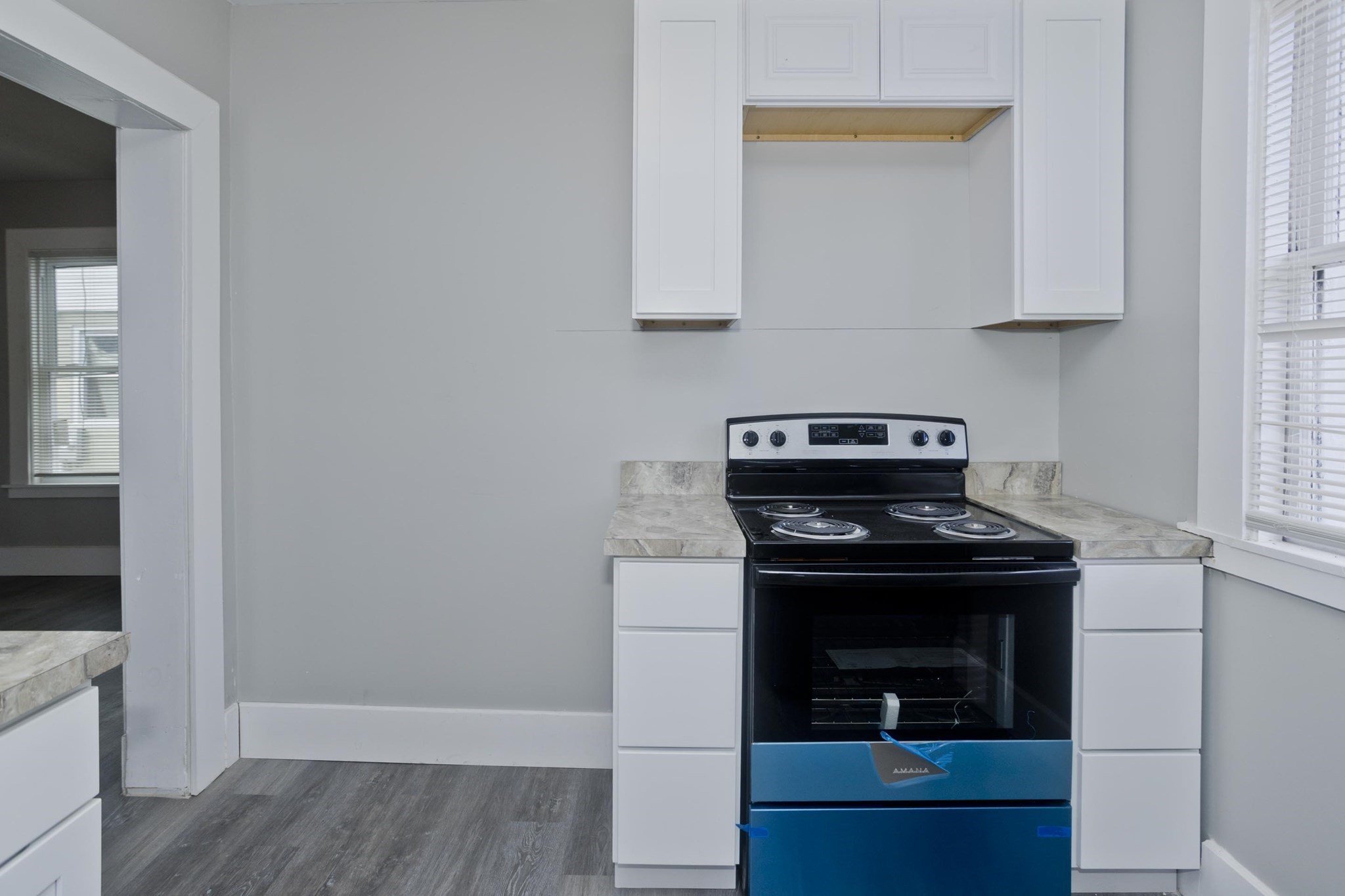 65 Montrose St, Springfield, MA 01109 - Image 16