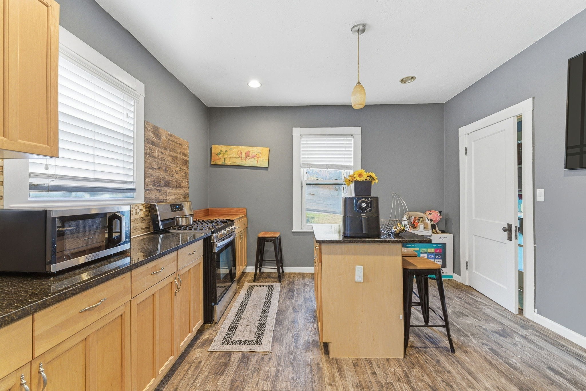 29 Essex Ave. Unit 2, Swampscott, MA 01907 - Image 23