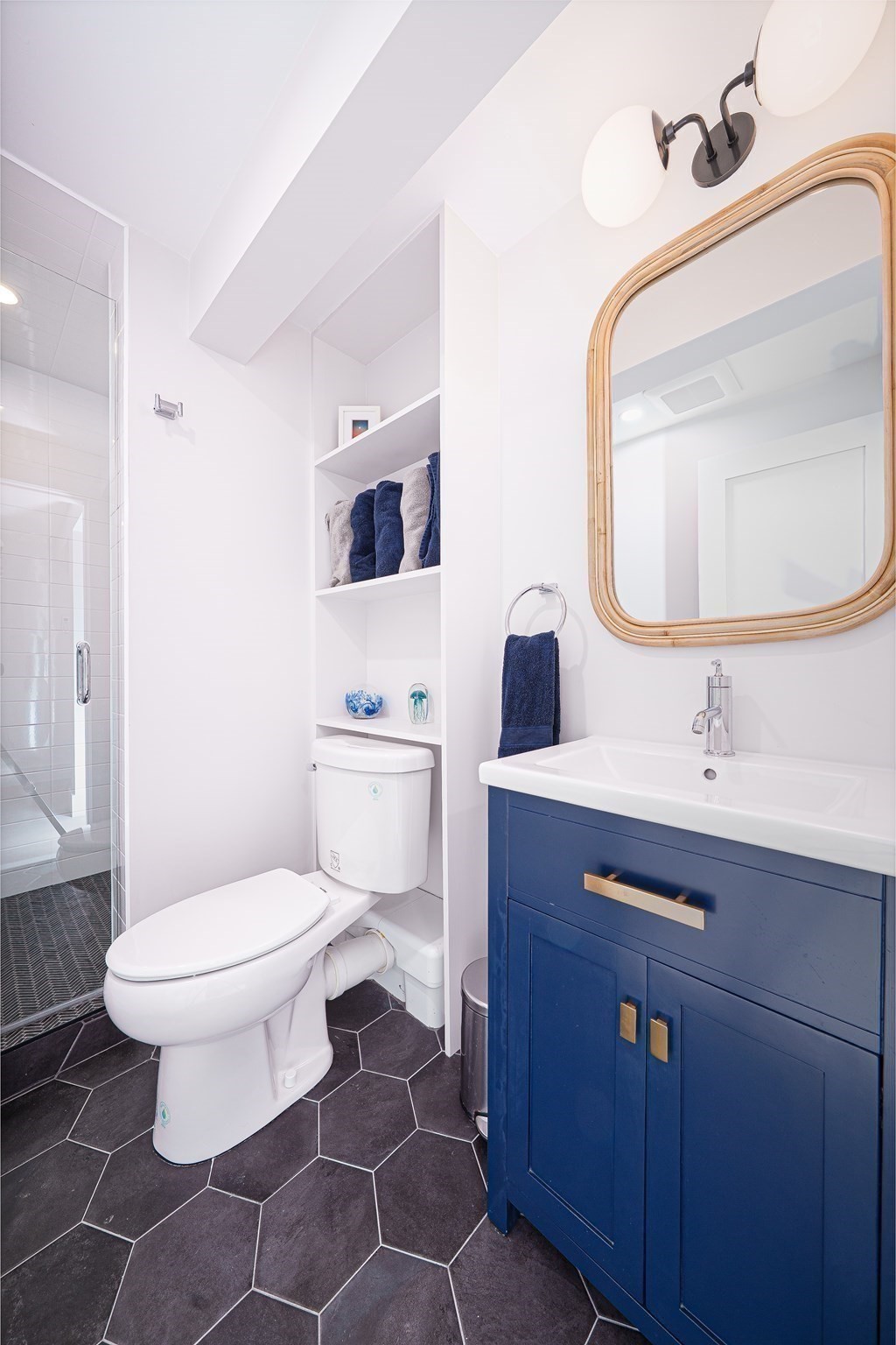 10 Chestnut Pl, Hingham, MA 02043 - Image 27