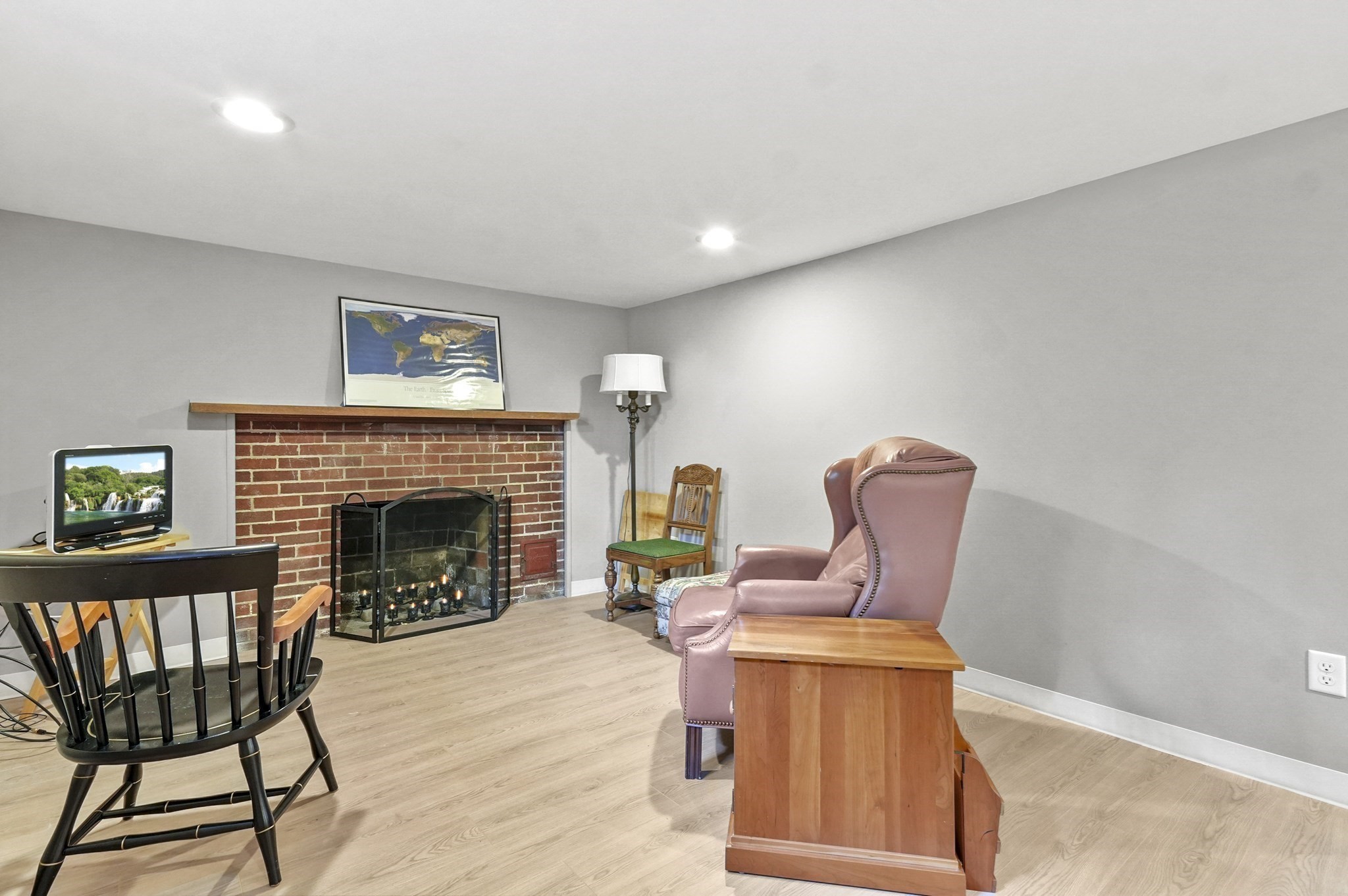 111 Draper Street, Lowell, MA 01852 - Image 29