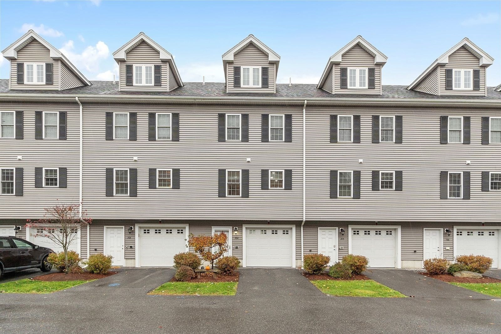 80 Rogers St Unit 204, Lowell, MA 01852 - Image 6