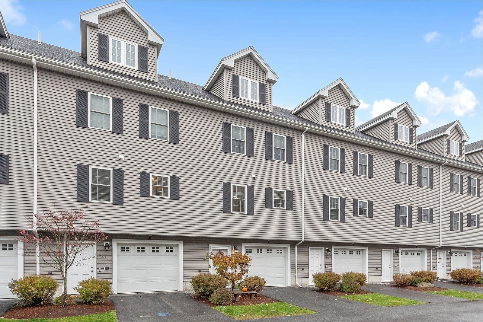 80 Rogers St Unit 204, Lowell, MA 01852 - Image 8