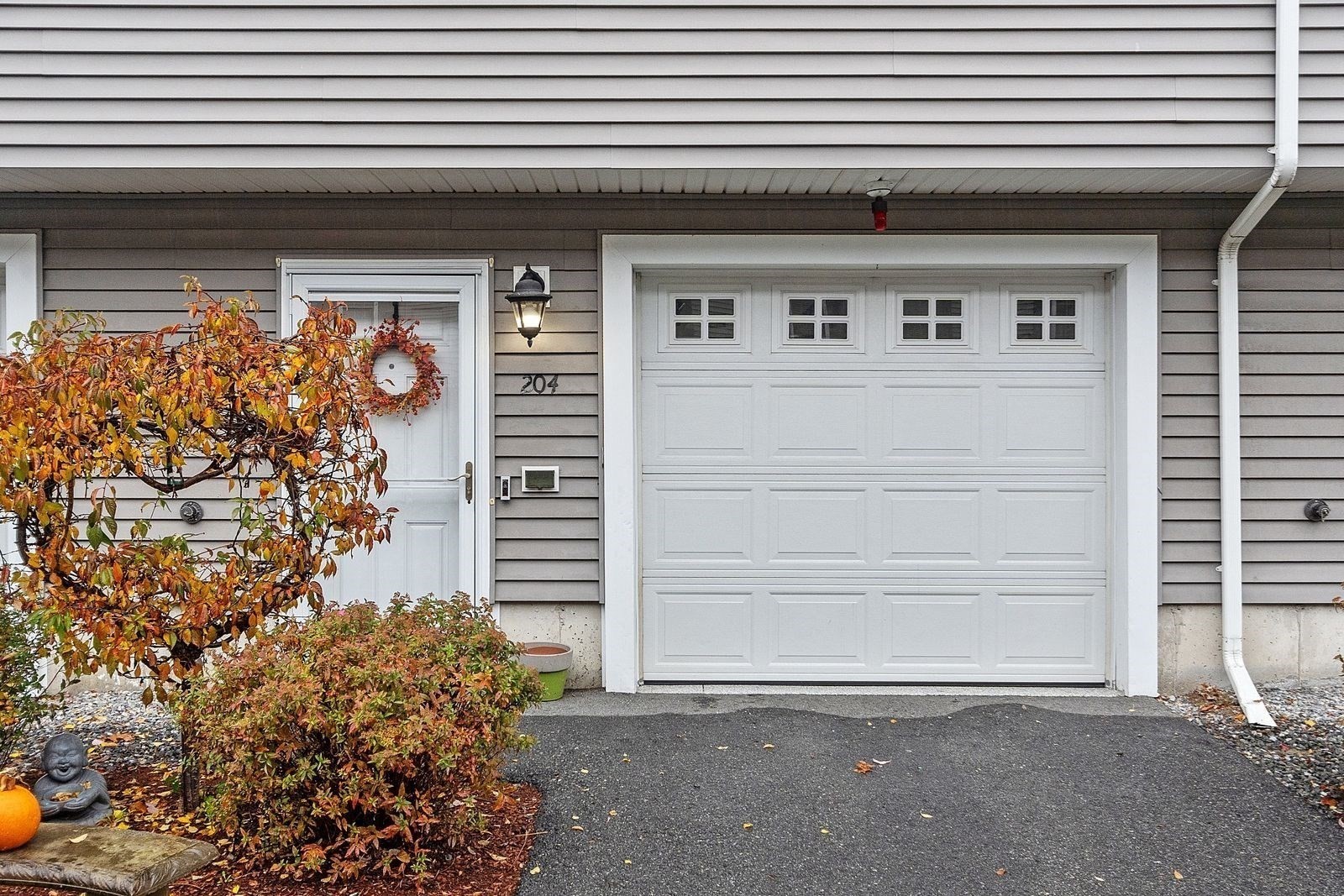 80 Rogers St Unit 204, Lowell, MA 01852 - Image 9