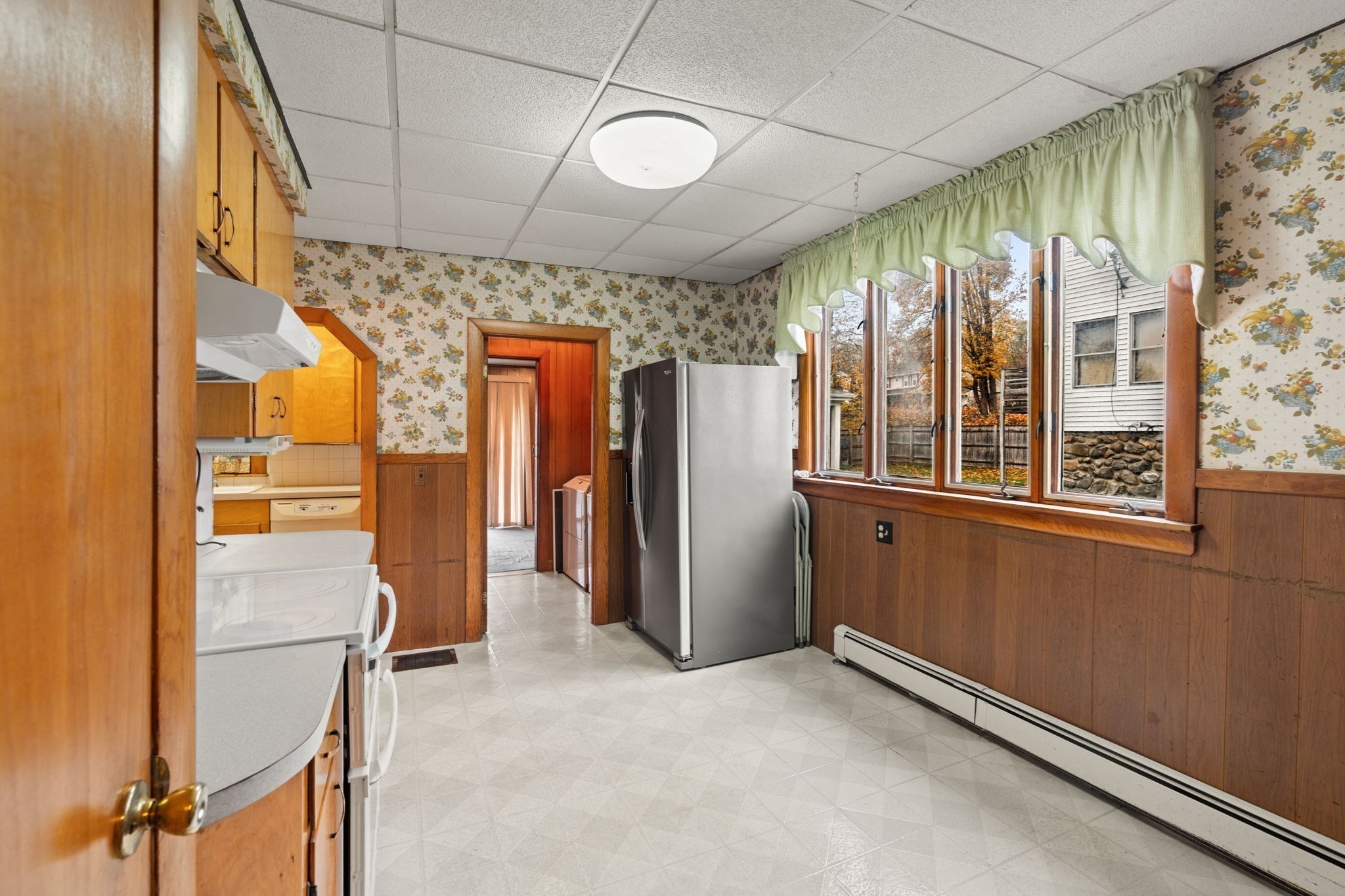 28 Fernald Ave, Haverhill, MA 01830 - Image 4