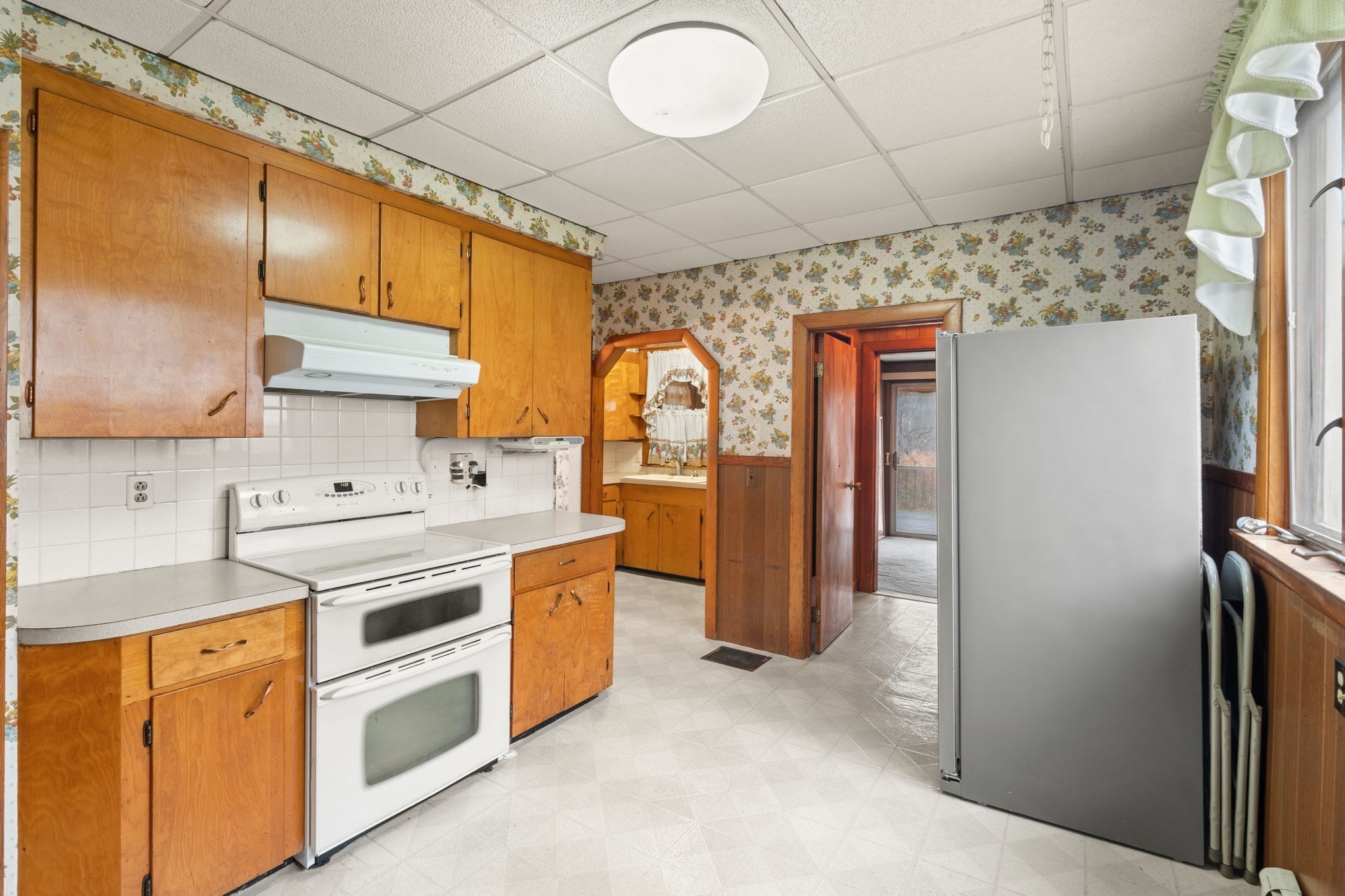 28 Fernald Ave, Haverhill, MA 01830 - Image 6