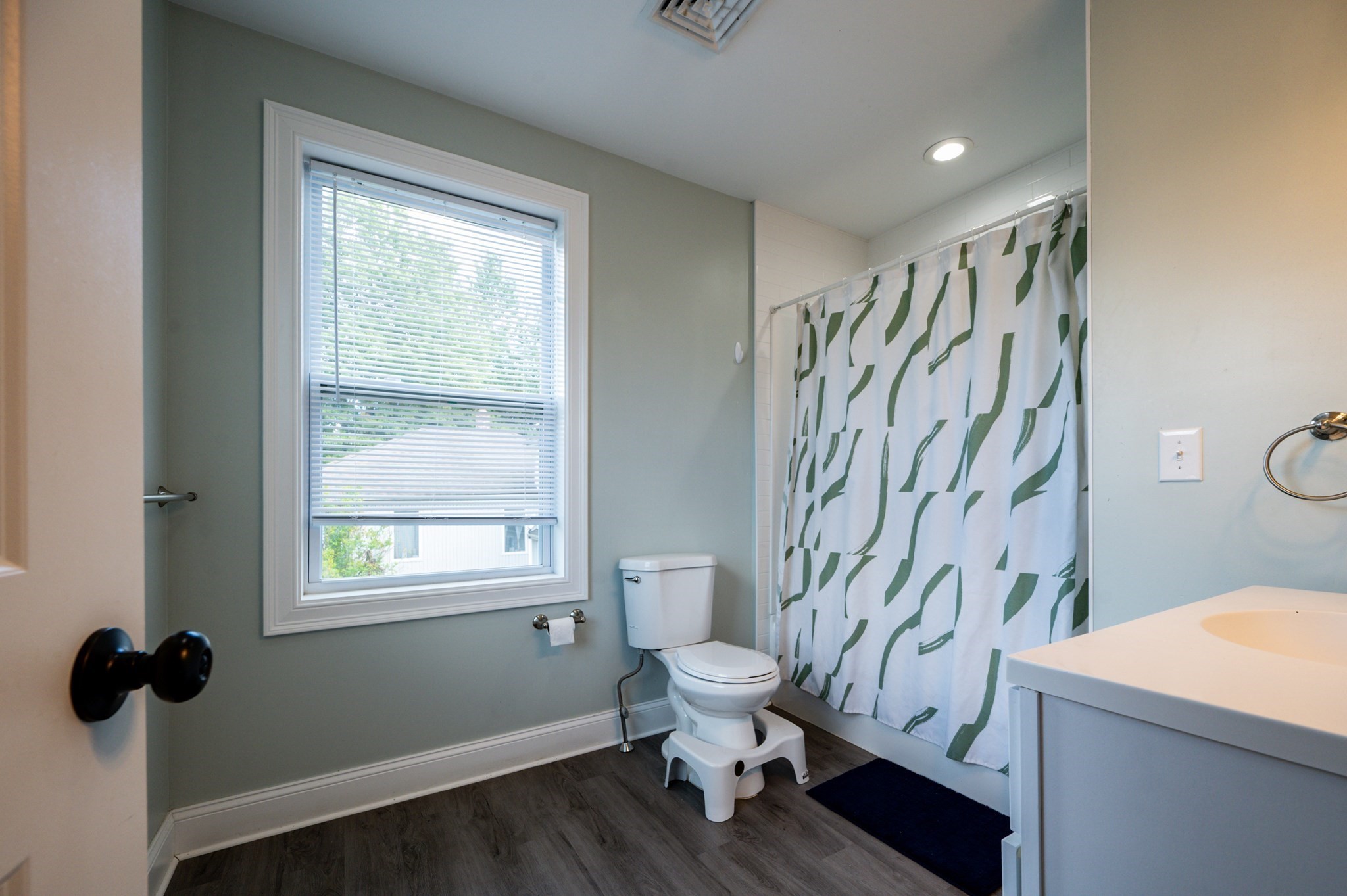 28 Mink Rd, Providence, RI 02908 - Image 15