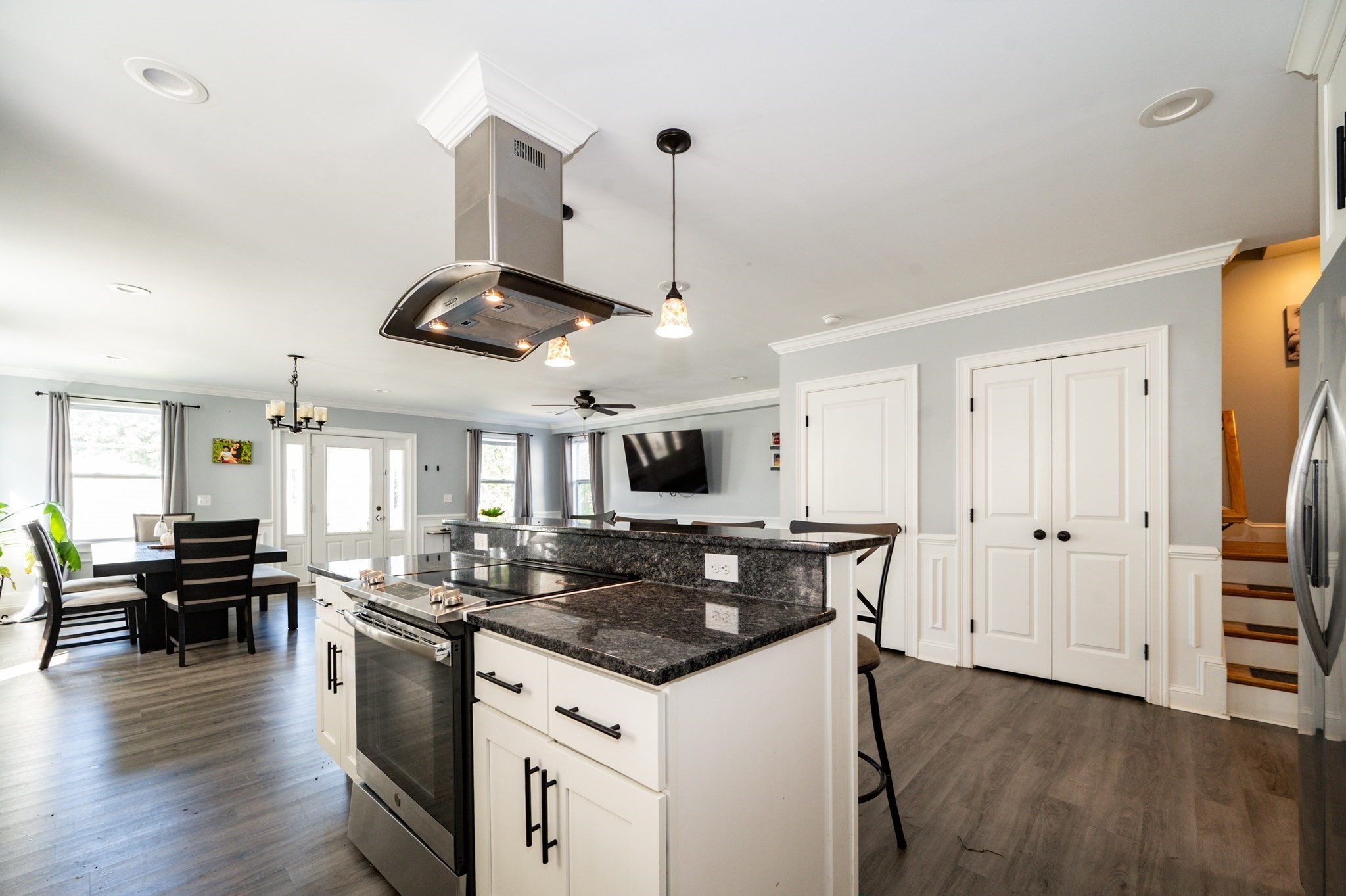 28 Mink Rd, Providence, RI 02908 - Image 6