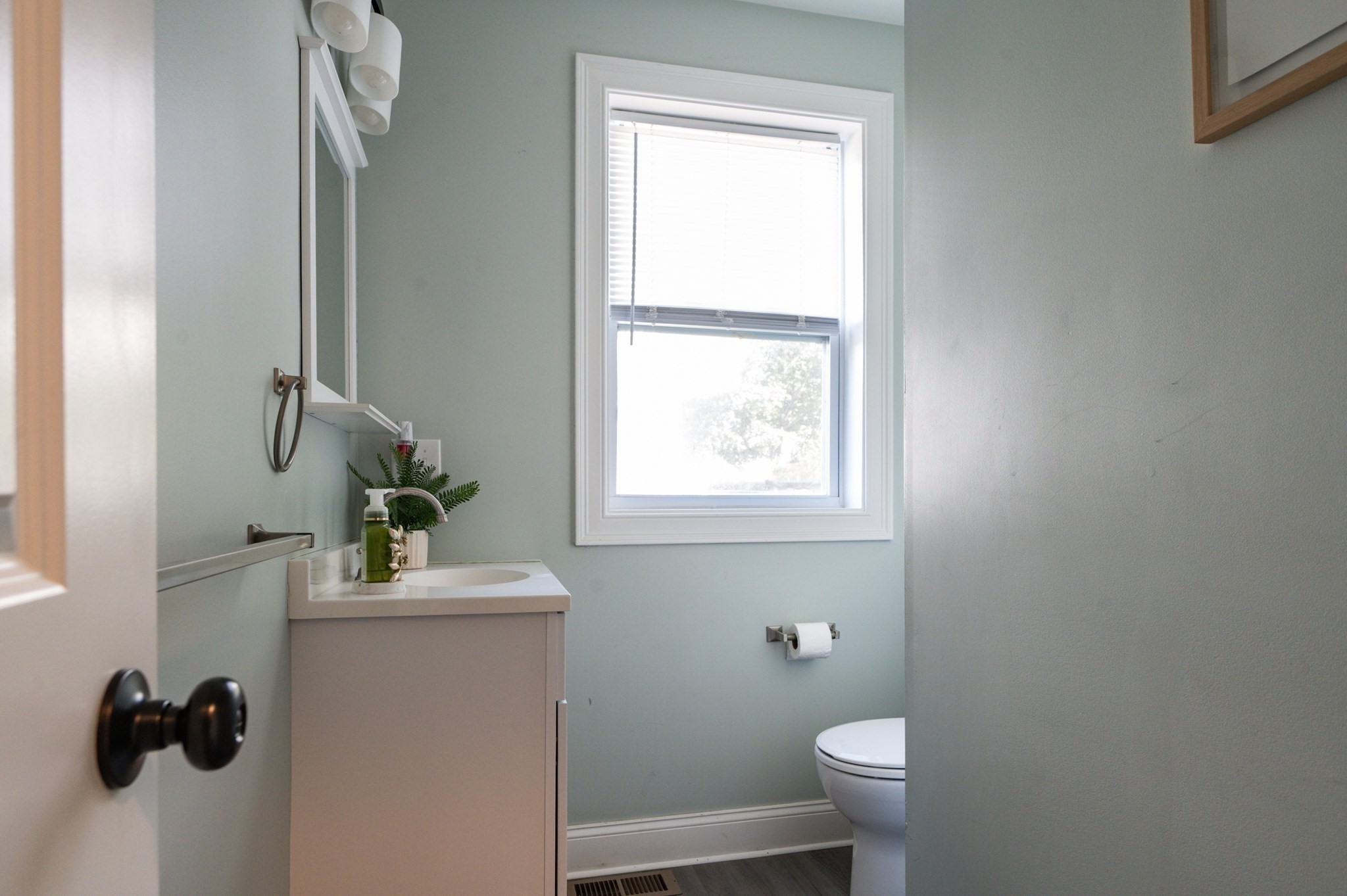 28 Mink Rd, Providence, RI 02908 - Image 10