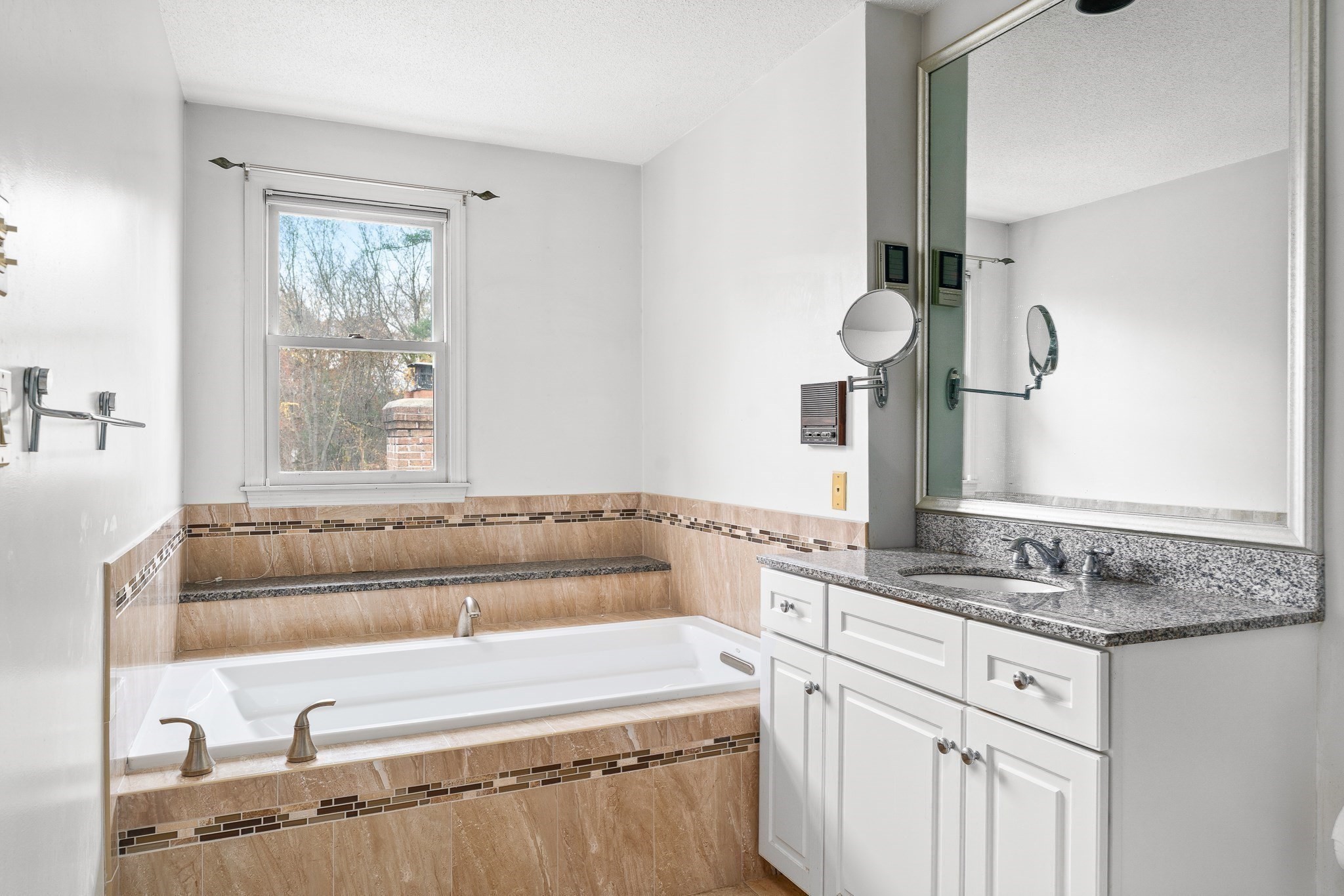 7 Castle Hill Rd Unit G, Agawam, MA 01001 - Image 27