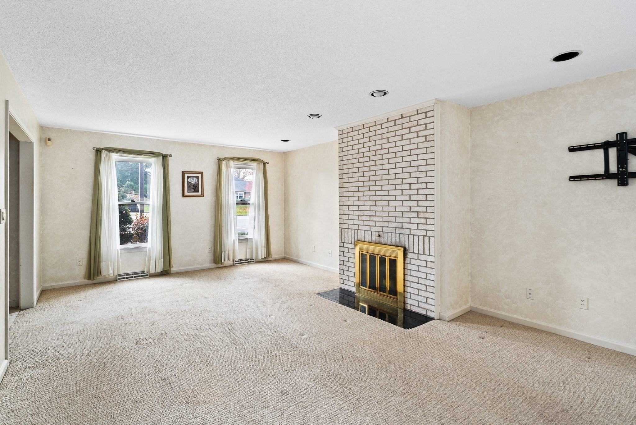 7 Castle Hill Rd Unit G, Agawam, MA 01001 - Image 8