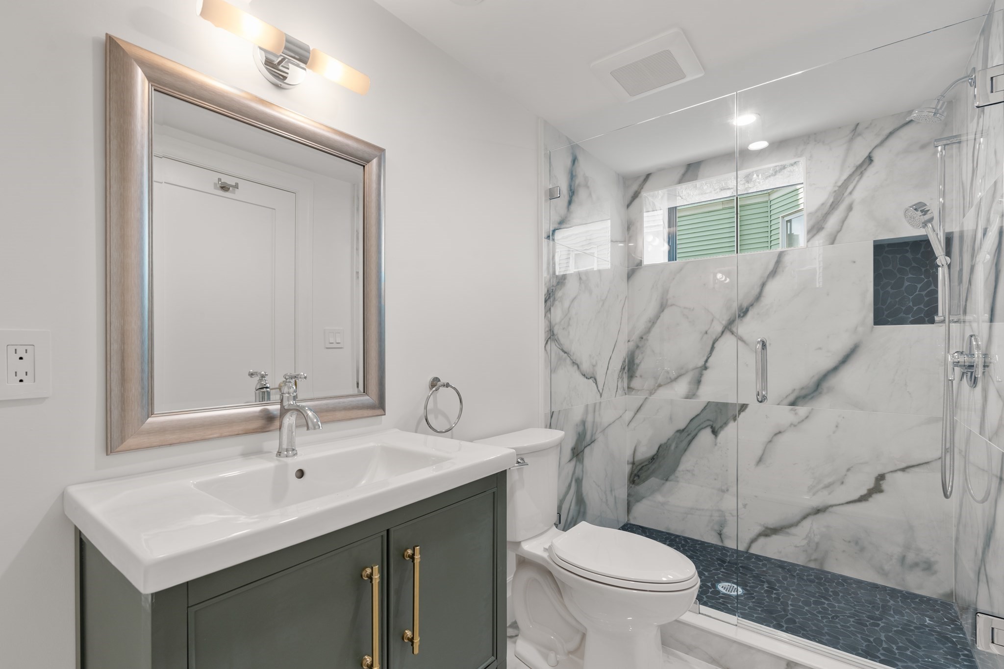 235 Powderhouse Boulevard, Somerville, MA 02144 - Image 32
