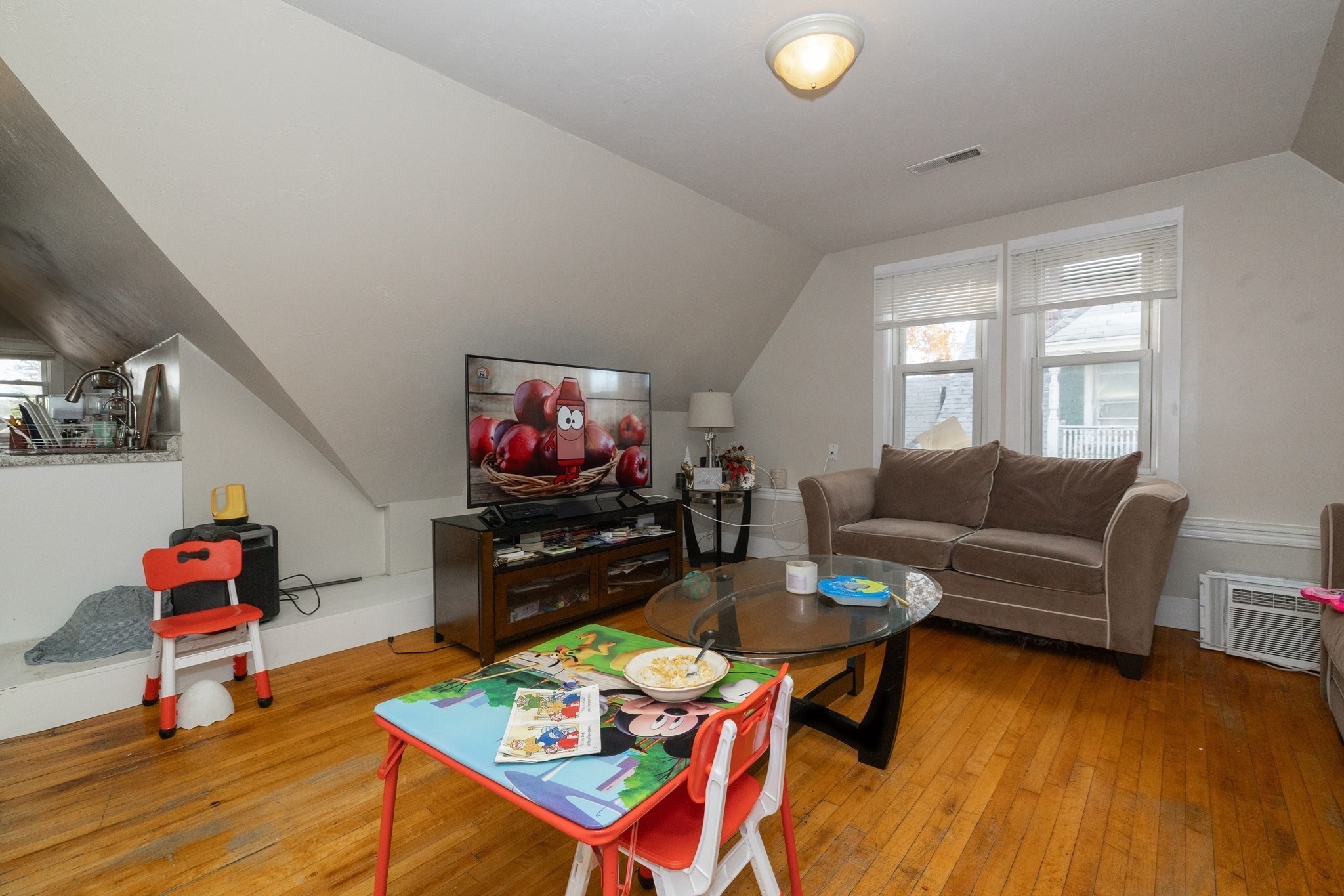 35 May Street, Worcester, MA 01610 - Image 16