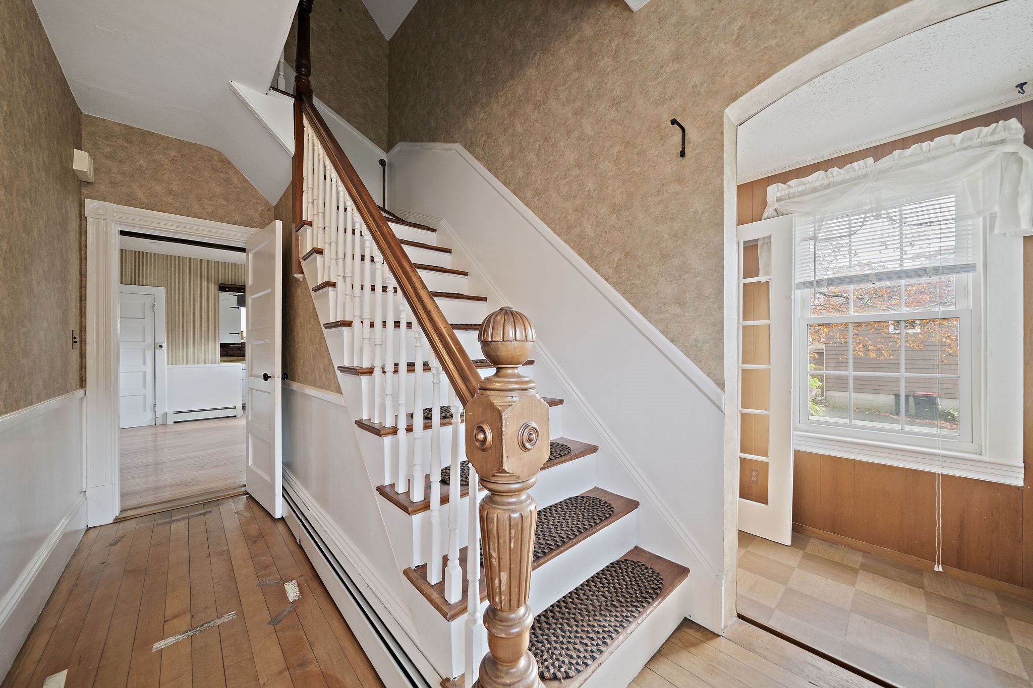 578 Plain St, Brockton, MA 02302 - Image 15