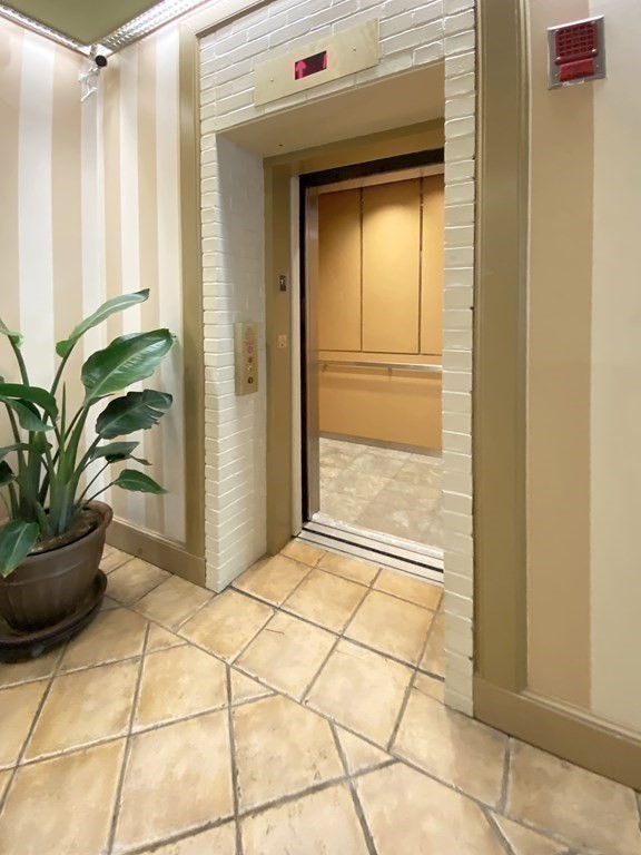 142 Commercial St Unit 503, North End, Boston, MA 02109 - Image 20