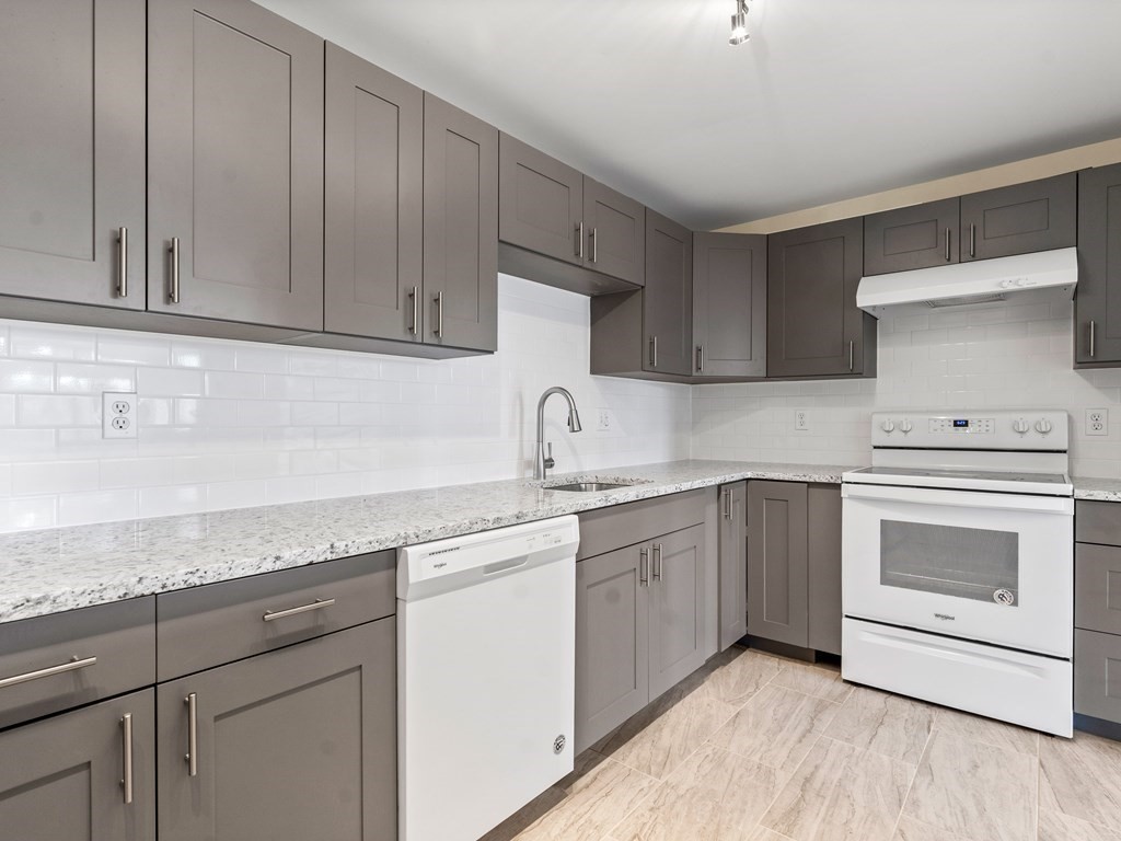 142 Commercial St Unit 503, North End, Boston, MA 02109 - Image 4