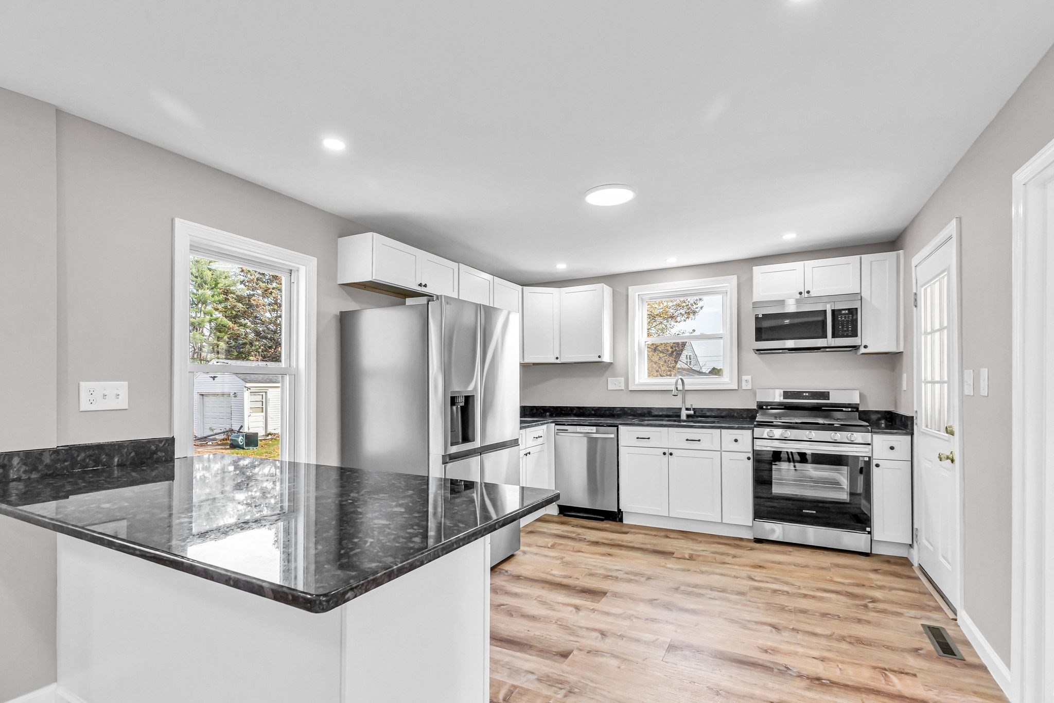 3 Ellsworth St, Westfield, MA 01085 - Image 11