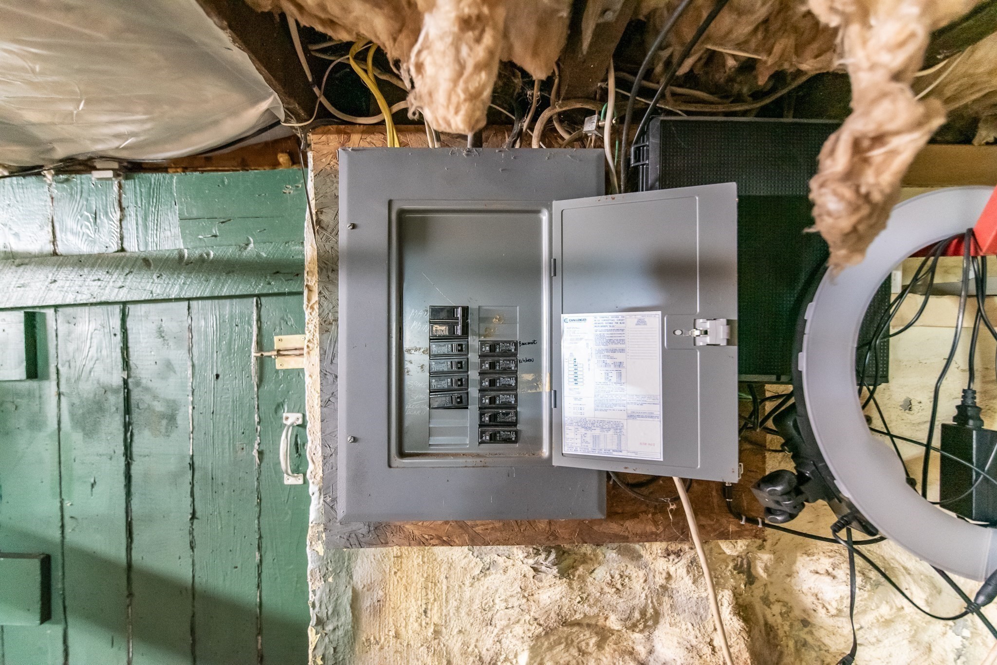 68 Northeast St, Woonsocket, RI 02895