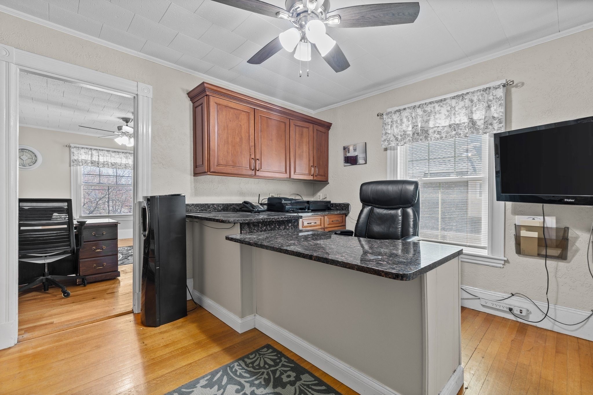 327 Central St, Saugus, MA 01906 - Image 25