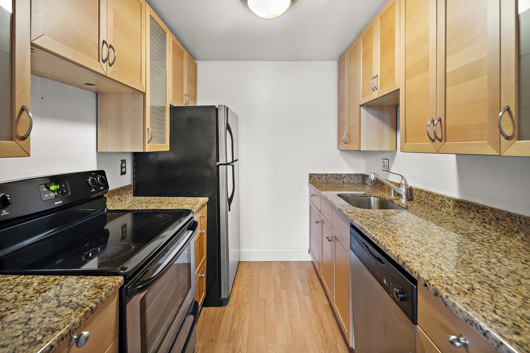 201 Thorndike St Unit 2-05, Lowell, MA 01852 - Image 5