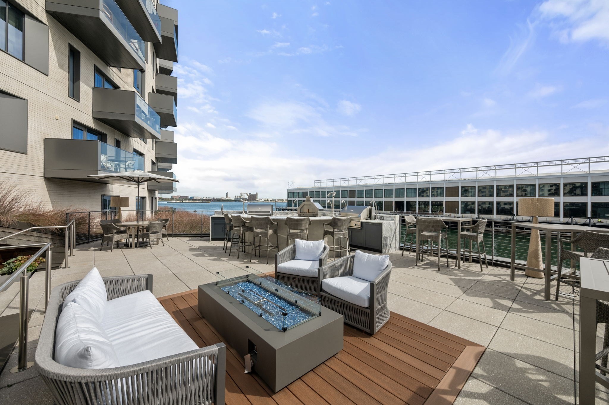 300 Pier 4 Blvd Unit 2E, Seaport, Boston, MA 02210 - Image 24