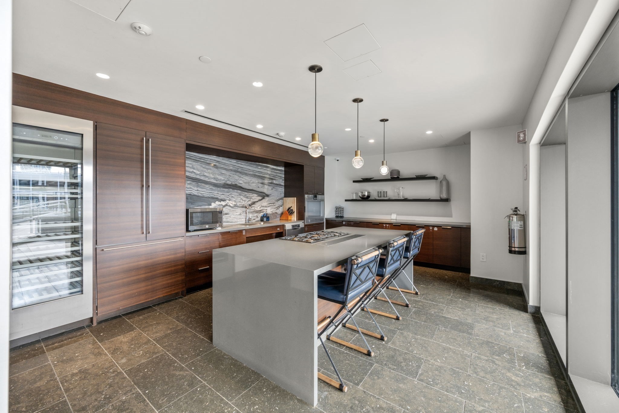 300 Pier 4 Blvd Unit 2E, Seaport, Boston, MA 02210 - Image 25