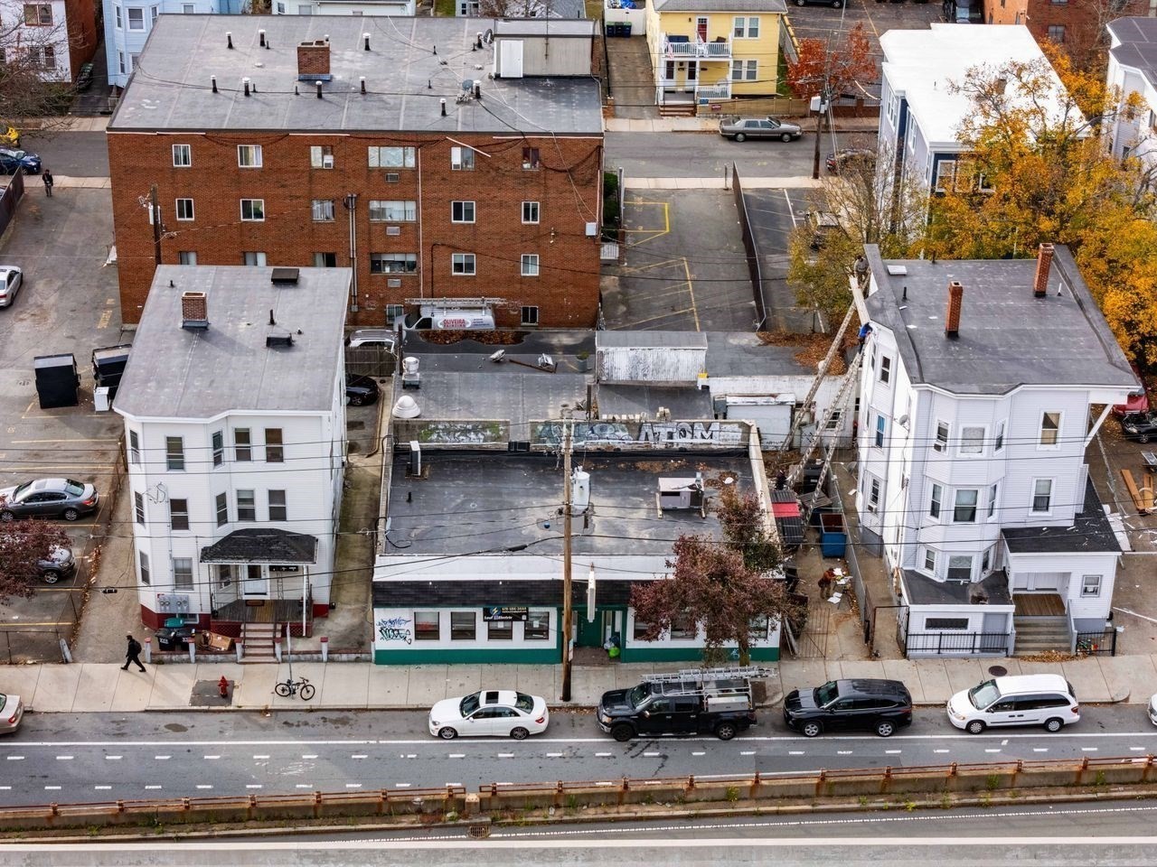 282 McGrath Hwy, Somerville, MA 02143