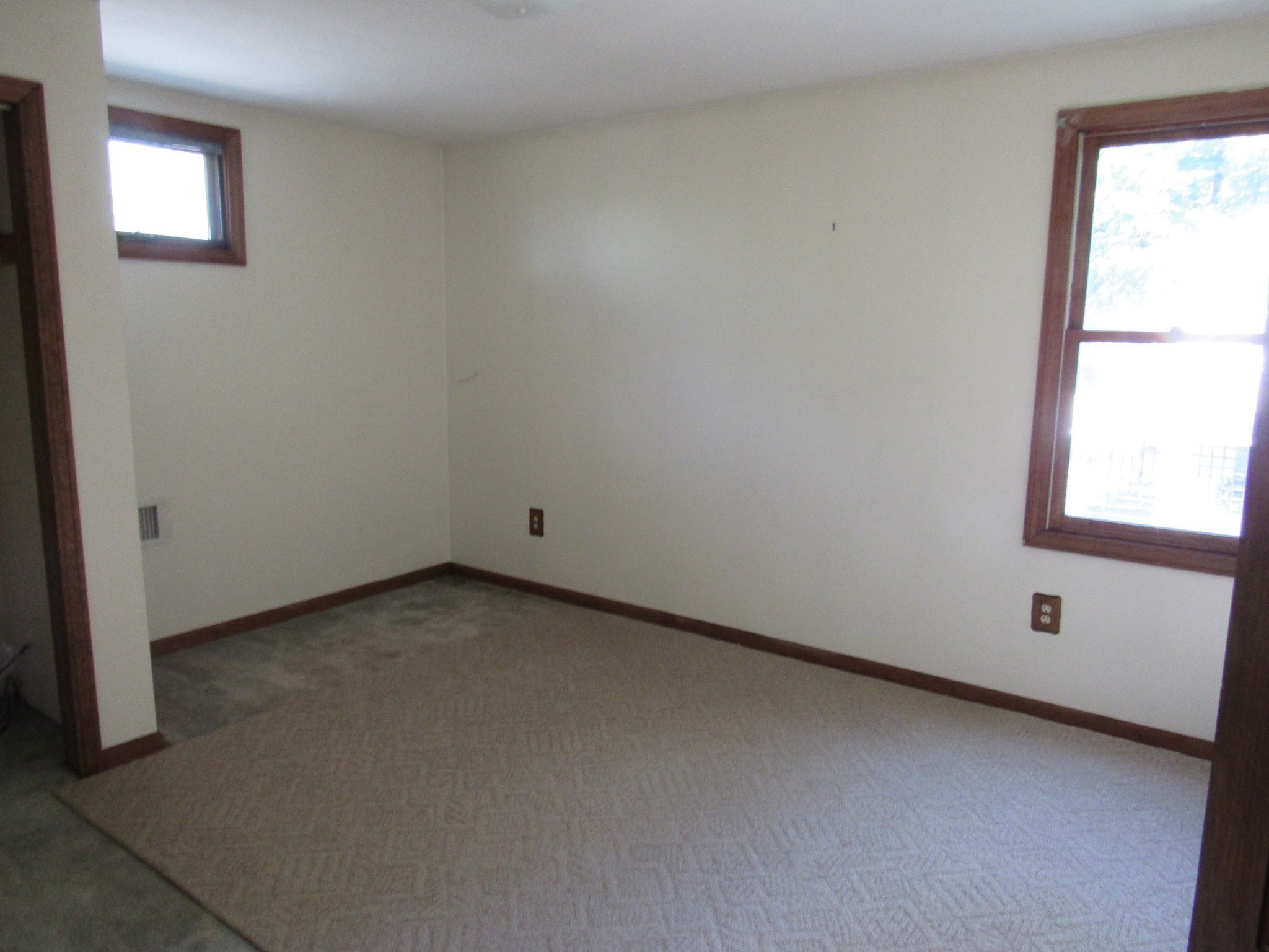 30 Taft Ave, Mendon, MA 01756 - Image 12