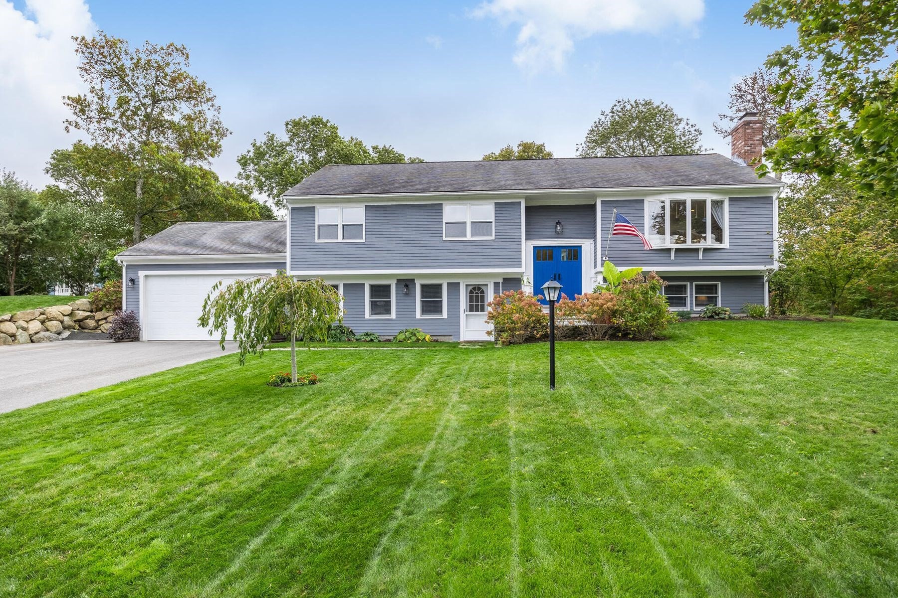 3 Bittersweet Ln, Harwich, MA 02645