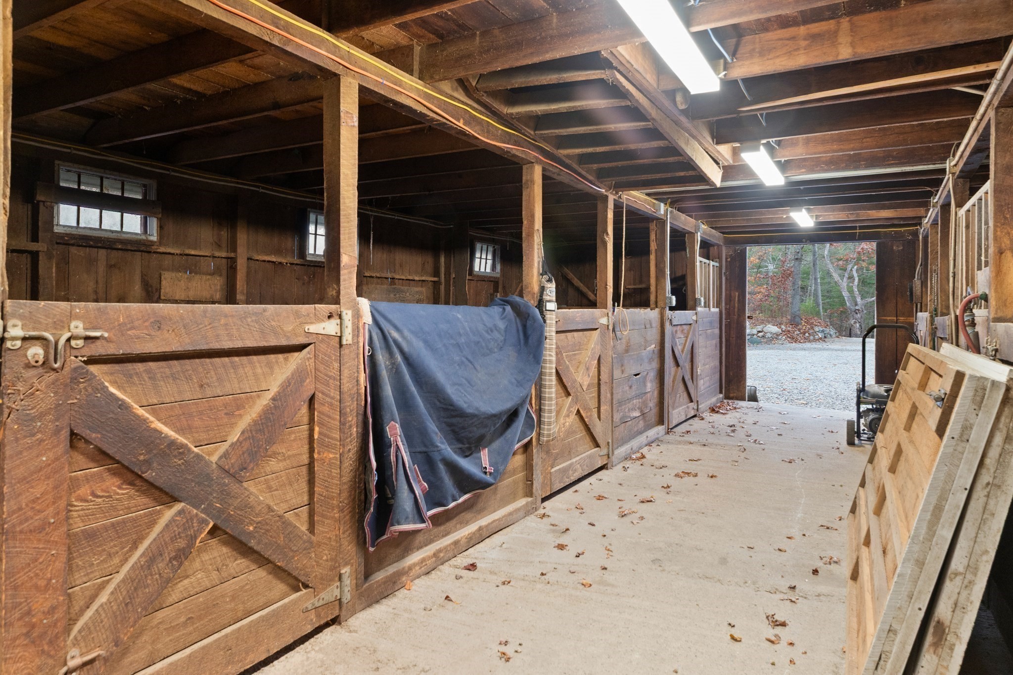 123 Pond Street, Georgetown, MA 01833 - Image 28