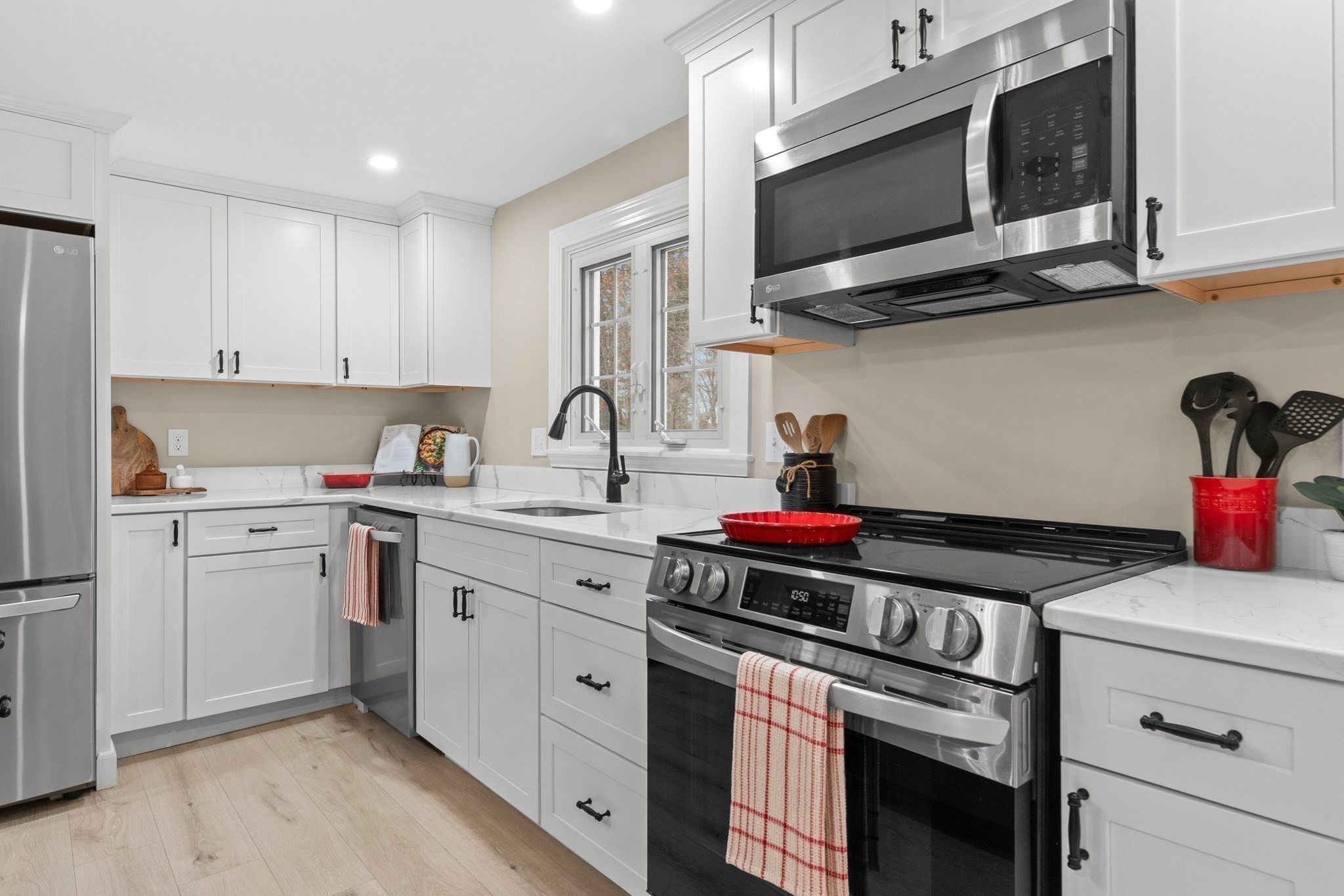 123 Pond Street, Georgetown, MA 01833 - Image 8