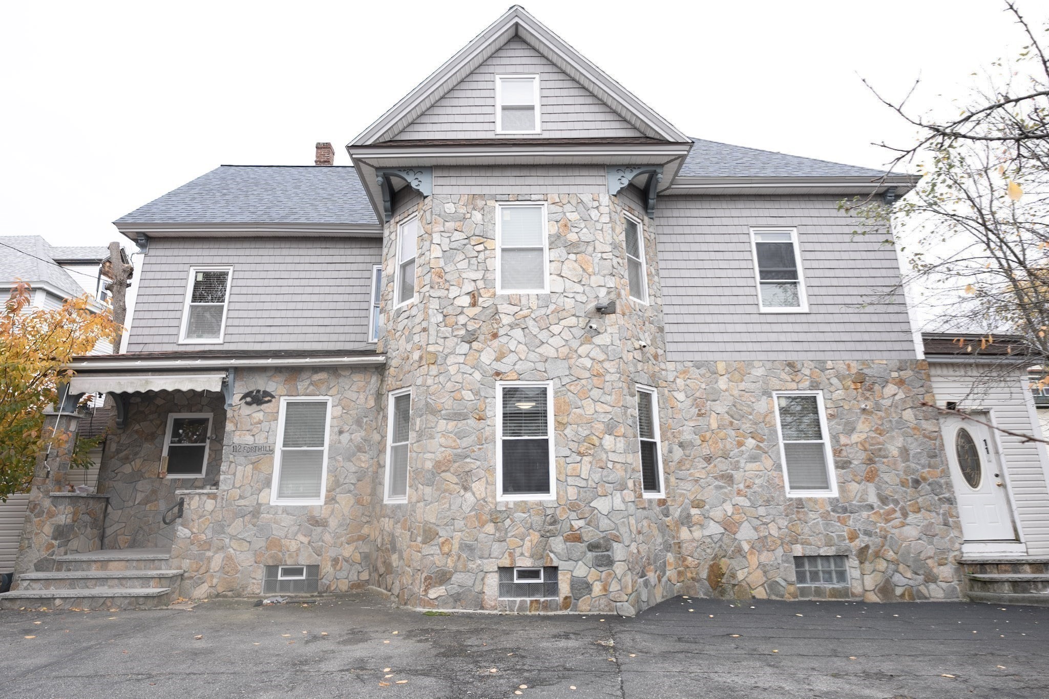 112 Fort Hill Ave, Lowell, MA 01852 - Image 31
