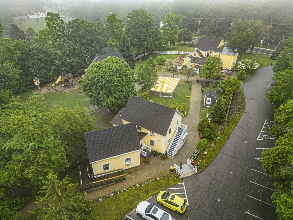 259 Elm St, Amesbury, MA 01913 - Image 2