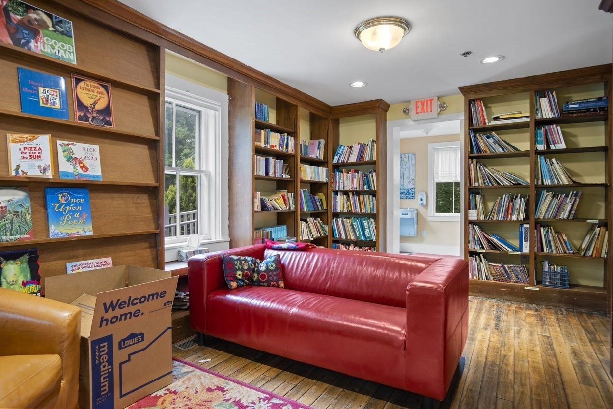 259 Elm St, Amesbury, MA 01913 - Image 11