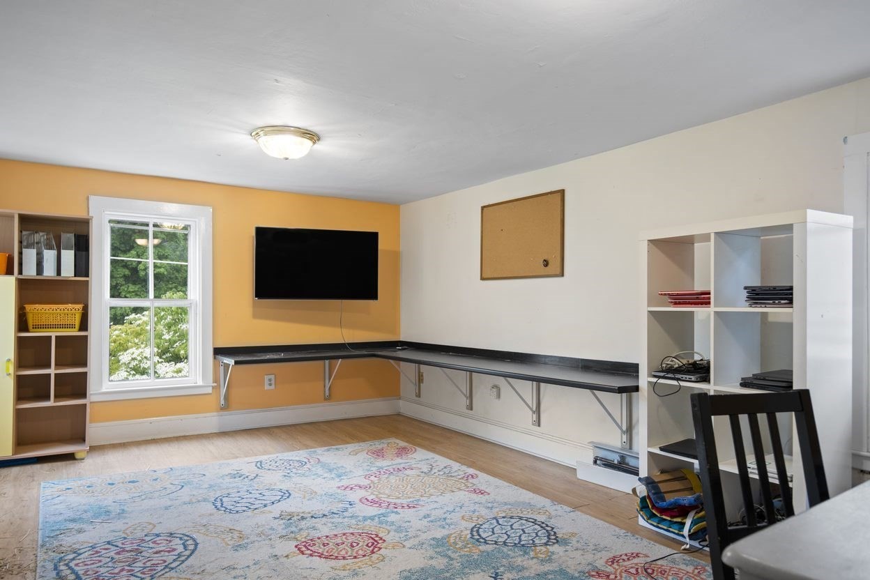 259 Elm St, Amesbury, MA 01913 - Image 15